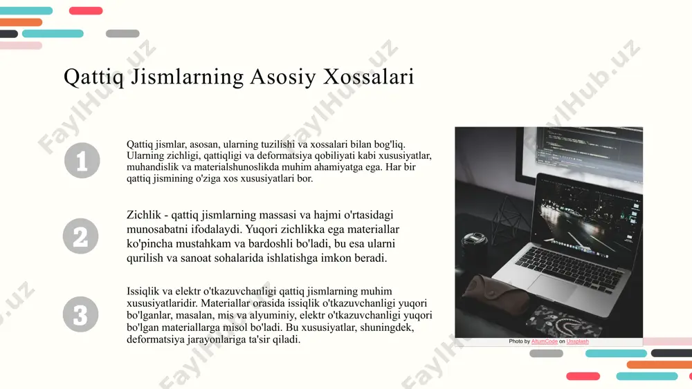 q jismlarning doimiy deformatsiyasi - plastiklik - qattiq jismlarda doimiy deformatsiya jarayoni. - elastiklikdan farqi: plastiklikda deformatsiya kuch ta'siridan so'ng ham davom etadi, elastiklikda esa jismlar o'z holatiga qaytadi. - misollar: - polietilen (pe) - qadoqlash sanoatida keng qo'llaniladi. - polivinilxlorid (pvc) - qurilish materiallari sifatida ishlatiladi. photo by goran ivos on unsplash xulosa qattiq jismlarning asosiy xossalari quyidagilardan iborat: 1. tuzilish: atom va molekulalar o'rtasidagi bog'lanishlar. 2. zichlik: materialning massa va hajmga nisbati. 3. qattiqlik: materialning deformatsiyaga qarshi turishi. 4. issiqlik o'tkazuvchanligi: issiqlik energiyasining material ichida tarqalishi. 5. elektr o'tkazuvchanligi: elektr toki oqimining material ichida harakati. deformatsiya turlari elastik va plastik deformatsiyalarni o'z ichiga oladi. elastik deformatsiya - materialning tashqi kuchlarga ta'siridan keyin dastlabki holatiga qaytishi. plastik deformatsiya esa - materialning doimiy o'zgarishi. har ikkala deformatsiya turining ahamiyati sanoat va qurilishda ko'rinadi, chunki ular material tanlashda muhim rol o'ynaydi. elastiklik va plastiklik tushunchalari muhim. elastiklik - materialning kuchlar ta'sirida …