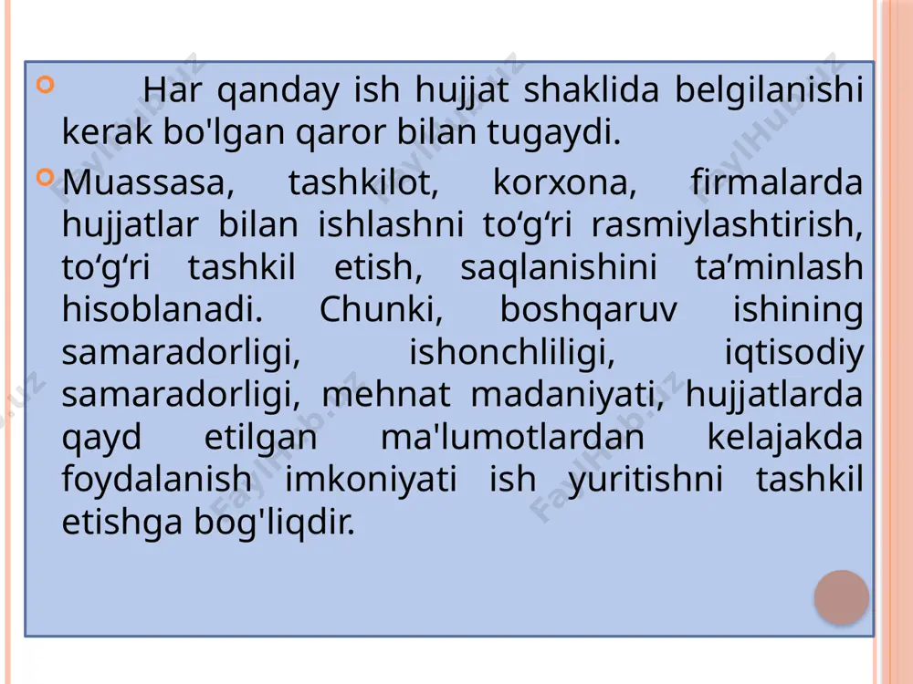 xodimlarning shtat va tarkibini aniqlash, tarkibiy bo'linmalar, maslahat, kollegial organlarning vazifalarini belgilash, ish tartibini belgilash uchun zarur bo‘lib, faoliyat yuritish, mehnatni tashkil etish va xodimlar o'rtasida vazifalarni taqsimlash, tashkilotni qayta tashkil etish va tugatish tartibini belgilashdan iboratdir. o`z mazmuniga ko`ra tashkiliy hujjatlar murakkab hujjatlar bo`lib, hajmi jihatidan katta. ular odatda advokatlar ishtirokida bo'lim yoki maxsus komissiya (saylangan yoki tayinlangan) tomonidan tuziladi. hujjat matnini muhokama qilish va kelishishdan so'ng ular tashkilot rahbari tomonidan imzolanadi va tasdiqlanadi. tashkiliy hujjatlar uzoq muddat amal qiladi, ular faqat qayta tashkil etilganda, korxona faoliyatida yangi yo'nalish ishlab chiqilganda qayta ishlanadi. tashkiliy hujjatlarga quyidagilar kiradi: ta'sis shartnomasi; ustav; tashkilotdagi pozitsiyasi; tashkilotning tarkibiy bo'linmalari, shtatlar jadvali, kollegial va maslahat organlari to'g'risidagi nizom; mehnat tartib-qoidalari, ichki mehnat qoidalari, xodimlar to'g'risidagi nizom; tuzilma va xodimlar soni; kadrlar bilan ta'minlash; faoliyatning ayrim yo'nalishlari bo'yicha ko'rsatmalar; xodimlarning lavozim tavsiflari; eslatmalar, yo‘riqnoma, ta’tillar grafigi, shartnoma, guvohnoma muayyan shaxsning xizmat va boshqa holatlarini, shuningdek, …