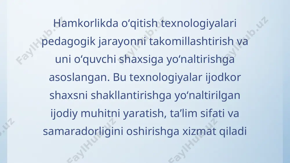 i. psixolog a.v. petrovskiy jamoadagi shaxslararo munosabatlar faoliyatdan kelib chiqishini o’rganib, ta`lim jarayonidagi o’qituvchining o’quvchilar bilan hamkorligini tashkil qilish faqat ularni muloqotga ehtiyojini qondirish vositasi emas, balki o’quv materialini o’zlashtirishning ham vositasi ekanligini ta`kidlagan edi. hamkorlikda o‘qitish samaradorligini ta’minlovchi omillar:  o‘quvchilarning dars mazmuniga ijodiy yondashuvi;  dars jarayonidagi axborotlarni tahlil va tanqid qilish, o‘z xulosalarini asoslash;  bilimlarni yangi vaziyatlarda ijodiy qo‘llash;  amaliy topshiriqlar bajarish uchun vaqtni ko‘proq ajratish;  hamkorlikda o‘qiyotgan o‘quvchilarning birbiriga muvaffaqiyatga erishishlari uchun ko‘maklashuvi va boshqalar diqqat bilan eshitganlarga rahmat!