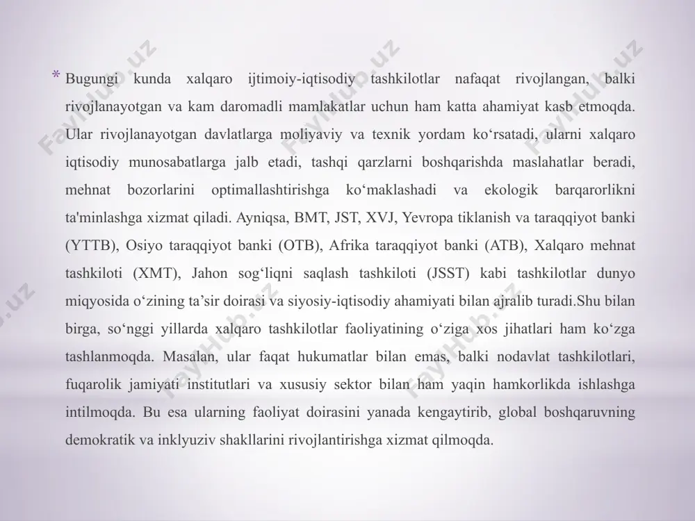 lar va innovatsiyalar tez yoyiladi (masalan, smartfonlar, internet xizmatlari). mahsulot narxlari arzonlashadi, tanlov kengayadi. 5. salbiy jihatlar tengsizlik: boy va kambag‘al davlatlar o‘rtasidagi tafovut ortmoqda. milliy iqtisodiyotga bosim: kichik ishlab chiqaruvchilar yirik tmklarga raqobat qila olmaydi. moliyaviy inqirozlar tez tarqaladi (masalan, 2008-yilgi jahon moliyaviy inqirozi). ekologiya: global isish, chiqindilar va resurslarning tez tugashi. 6. misollar xitoy – globallashuvning asosiy yutqazuvchisi emas, balki yutuvchisi bo‘ldi: 1980-yilda xitoy yimi 300 mlrd dollar bo‘lgan bo‘lsa, 2023-yilda 18 trillion dollardan oshdi. aqsh va yevropa ittifoqi – jahon moliyaviy markazlari sifatida qolmoqda. o‘zbekiston ham globallashuv jarayoniga kirib bormoqda: 2023-yilda tashqi savdo hajmi 62 mlrd dollardan oshdi, xorijiy investitsiyalar oqimi ortmoqda. rivojlanayotgan mamlakatlar investitsiya jalb qiladi (masalan, xitoy, hindiston). turizm, ta’lim va xizmat ko‘rsatish sohalarida yangi imkoniyatlar yaraladi. xulosa globallashuv zamonaviy bosqichdagi faoliyati shuni ko‘rsatmoqdaki, ular endilikda oddiy donor-pul beruvchi yoki maslahat beruvchi institutlar emas, balki dunyo taqdiriga ta’sir o‘tkazuvchi kuchli siyosiy-iqtisodiy aktyorlarga aylangan. ayniqsa, pandemiya, …