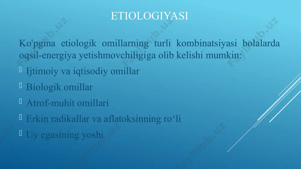 jud. plazmadagi kortizol va o'sish gormoni darajasi yuqori, ammo insulin sekretsiyasi va insulinga o'xshash o'sish omili darajasi kamayadi. tana suvi va hujayradan tashqari suvning ulushi ortadi. elektrolitlar, ayniqsa kaliy va magniy kamayadi. ayrim fermentlarning (shu jumladan laktaza) darajasi pasayadi va aylanma lipidlar (ayniqsa xolesterin) darajasi past bo'ladi. ketonuriya paydo bo'ladi va protein-energetik noto'g'ri ovqatlanish protein miqdori kamayganligi sababli siydikda siydikchil chiqarilishining pasayishiga olib kelishi mumkin. kvashiorkorda ham, marasmusda ham temir tanqisligi anemiyasi va metabolik atsidoz mavjud. gidroksiprolinning siydik bilan chiqarilishi susayadi, bu o'sish va jarohatlarning bitishini aks ettiradi. davolash davolash strategiyasini uch bosqichga bo'lish mumkin. hayot uchun xavfli vaziyatlarni hal qilish oziqlanish holatini tiklash oziqlanish reabilitatsiyasini ta'minlash. davolashning uch bosqichi mavjud. 1. kasalxonada davolanish quyidagi shartlarni tuzatish kerak. gipotermiya, gipoglikemiya, infektsiya, suvsizlanish, elektrolitlar muvozanati, anemiya va boshqa vitamin va minerallarning yetishmasligi. 2. oziqlanishni boshqarish ratsion mahalliy mavjud asosiy oziq-ovqatlardan bo'lishi kerak - arzon, oson hazm bo'ladigan, kun davomida bir tekis …
