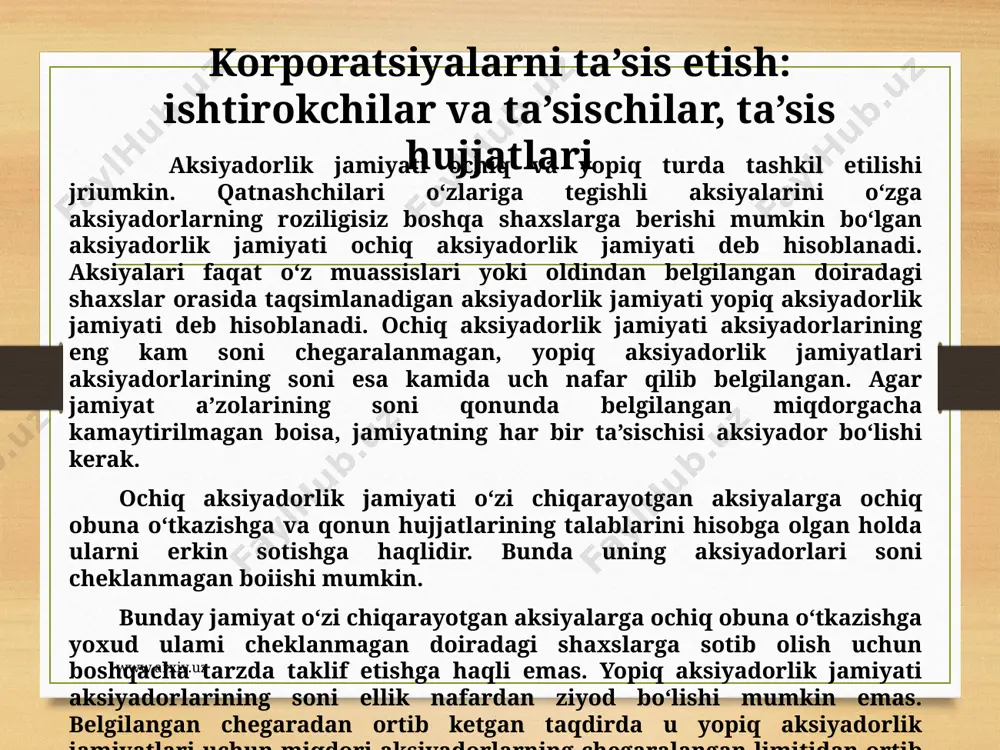 yakdillik bilan qabul qilinadi. bunday holda, hech bo‘lmasa bir nafar ta’sischining noroziligi qaromi qabul qilib bo‘lmaslik holatini keltirib chiqaradi. jamiyat ishtirokchilarini uning ta’sischilaridan farqlay bilish kerak. ishtirokchilar deganda jamiyat ustav fondini tashkil etishda o‘zining vositalari (ko‘p hollarda mablagiari) bilan ishtirok etadigan yuridik va jismoniy shaxslar tushuniladi. bunday holda ular yuridik shaxs sifatida aksiyadorlik jamiyatining kelgusida mavjud bo‘lishining moddiy asosi boiadigan alohida mulkini shakllantiradilar. aksiyadorlik jamiyatining ishtirokchilari aksiyadorlar deb ataladi. jamiyat ustav fondiga o‘z mulklarini kiritish orqali aksiyadorlar aksiyadorlik jamiyati mulkiga nisbatan o‘zlarining mulk huquqini tasdiqlovchi hujjat - aksiyaga ega boiadilar. shu ma’noda "aksiya" tushunchasi "mulk" ma’nosida emas, balki "mulk huquqini tasdiqlovchi hujjat" sifatida tushuniladi. shunday qilib, ta’sischilar bu jamiyatni ta’sis etish tashabbusi bilan chiqadigan shaxslar boisa, ishtirokchilar uning moddiy bazasini shakllantirish uchun o‘z mulklarini kiritgan shaxslar hisoblanadi. shundan kelib chiqib, bir shaxs bir vaqtning o‘zida jamiyatning ta’sischisi va ishtirokchisi boiishi mumkin. jamiyatni tashkil etish o‘zida fuqarolik huquq va muomala layoqatiga …