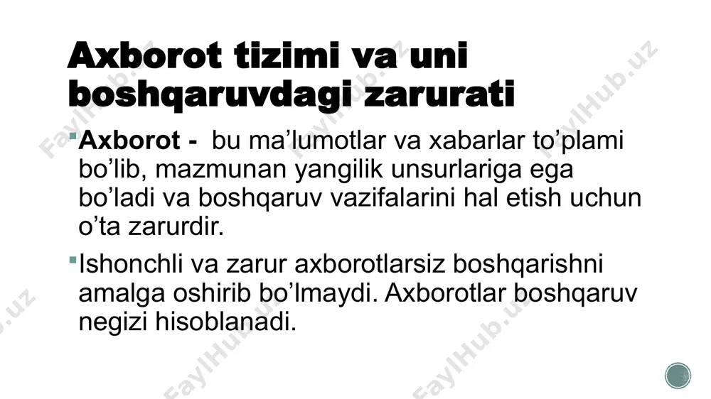 ishlar axborotlarning samarali almashishini talab qiladi. yaxshi yo’lga qo’yilgan kommunikatsiya ish muvaffaqiyatini ta’minlaydi. menejer faoliyatining samaradorligi eng avvalo kommunikatsiya samaradorligi, ya’ni: kishilar bilan yakkama – yakka suhbat olib borish qobilyati; telefonda so’zlashuv qoidalari; rasmiy hujjatlarni tuzish va o’qiy olish qobiliyati; majlislarda qatnashish madaniyati kabilarga bog’liq. tashkiliy kommunikatsiyaning tasnifiy sxemasi tashkilot kommunikatsiyasi ichki vertikal gorizontal noformal tashqi rahbar-bo’ysinuvchi bo’g’inlararo korxona (tashkilot) kommunikatsiyasi – bu o’ta murakkab, ko’p basqichli tizim bo’lib, o’z tarkibiga nafaqat tashkilot ichidagi shuningdek, uning tashqarisidagi axborot almashinuvini ham oladi(34-chizma). tashqi kommunikatsiya – bu tashkilot bilan tashqi muhit o’rtasidagi axborot almashuvidir. tashqaridan keladigan axborotlar, jumladan yuqori boshqaruv organlari, hokimiyat, vazirlik, qumitalar, vazirlar mahkamasi, prezident devoni axborotlari bunga misol bo’ladi. ichki kommunikatsiya deganda korxona ichidagi bo’limlar o’rtasidagi, korxona ichki faoliyatini yurgizish uchun zarur bo’lgan axborot almashinuvi tushuniladi. rahbar va bo’ysunuvchi o’rtasidagi kommunikatsiya – bu tashkilotda eng ko’p uchraydigan axborot almashuvidir. noformal kommunikatsiya – bu rahbar atrofidagi shov-shuvlar, rahbarning xizmatga doir …