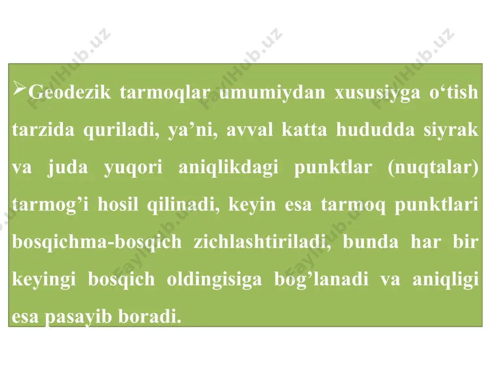 rli darajada farq qilishi mumkin. triangulyasiya planli injener-geodezik tarmoqlarni triangulyasiya usulida barpo etishda uchburchaklar zanjiri, geodezik to‘rtburchaklar, yordamchi dioganalli markaziy tizimlar keng qo‘llaniladi. triangulyasiya shaklidagi tarmoqlar tasnifi 4 sinf 1-razryad 2-razryad uchburchak tamon uzunligi, km 2-5 0,5-5 0,25-3 o’lchangan bazis tamonlar soni 2 2 2 bazis tamon o’r.kv.xatolik 1:200000 1:50000 1:20000 uchburchaklar zanjiridagi eng kichik burchak, gradus 30 30 30 uchburchakdagi chekli xatolik, sek. 8 20 40 bazis tamon uzunliklarini eng qisqasi, km 2 1 1 bazis tamonlar orasidagi uchburchaklar soni 20 10 10 triangulyasiya rasmda b1 va b2 bazislarga tayangan uchburchaklar qatori keltirilgan. ikkita qo’shni uchburchak uchun umumiy bo’lgan s1, s2,…, tamonlarni bog’lovchi tamonlar deyiladi. qarama – qarshi tamonda yotuvchi burchaklar a, b – bog’lovchi burchaklar deyiladi. s tomonlar uchburchaklar uchlarining koordinatalarini ketma-ket hisoblashda qo'llaniladi va ular bo'ylab o'tadigan chiziq yugurish chizig'i deb ataladi. demak, munosabatdan s1 tomoni aniqlanadi poligonometriya 4-sinf tarmog‘i tavsifi ko‘rsatkichlar poligonometriya 4-sinf yo‘lning chekli uzunligi, …