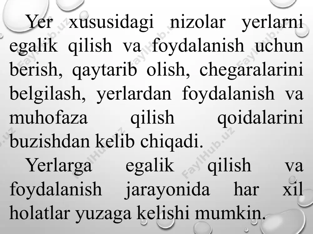 r o‘rtasida taqsimlash bilan bog‘liq bo‘lishi mumkin. yer xususidagi nizolarni hal etish quyidagi bosqichlardan tashkil topadi: nizoni qo‘zg‘atish; nizoni ko‘rib chiqish; nizo bo‘yicha qaror qabul qilish; qarorni bajarish. yer xususidagi nizolar tomonlardan birining arizasiga binoan qo‘zg‘atiladi. arizada yerga egalik yoki foydalanish huquqi bo‘zilganligi haqida dalolat beruvchi fikrlar bayon qilingan bo‘lib unga tegishli xujjatlar ilova qilinadi. nizoni ko‘rib chiqish kerakli xujjatlarni taxt qilishdan boshlanadi. bu ish asosan ob’ekt joylashgan yerdagi yer tuzish xizmati organiga yuklatiladi. kerak bo‘lgan holatlarda mahsus komissiyalar ham to‘zilishi mumkin. komissiyaga davlat hokimiyat organlari, yer tuzish xizmati va qishloq xo‘jaligi mutaxasislarining vakillari kiritiladi. yer xususidagi nizo qo‘zg‘atilgandan so‘ng u manfaatdor tomonlar ishtirokida ko‘rib chiqiladi. bunda tomonlar nizo ko‘rib chiqiladiganvaqtva joy haqida oldindan xabardor qilib qo‘yilishlari zarur. agar tomonlardan biri kelmay qolsa yoki ariza bermagan bo‘lsa ishni ko‘rib chiqish kechiktiriladi. nizoni ko‘rib chiqish muddatlari umumiy talabga nisbatan ariza berilgan kundan boshlab bir oy muddat deb qabul qilingan. nizo bo‘yicha …