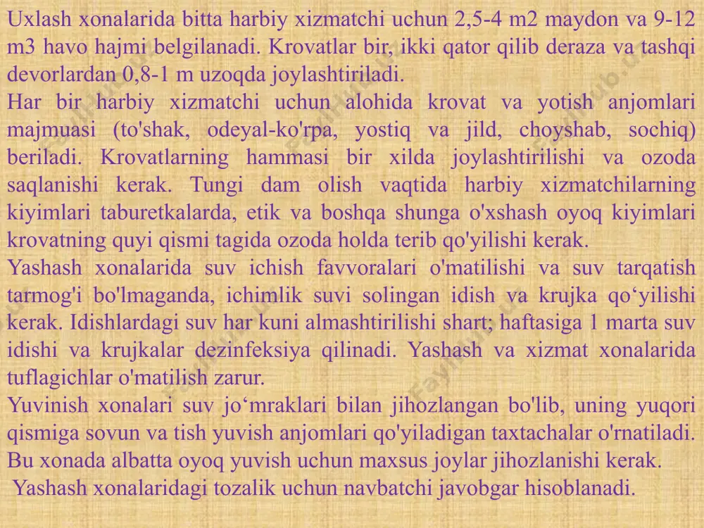 baho berilib, aniqlangan kamchiliklar, ularni bartaraf qilish uchun takliflar va tavsiya etilgan tadbirlarning bajarilishi uchun muddat belgilanadi. bayonnoma tekshirishda ishtirok etgan lavozimli shaxslar tomonidan imzolanadi va kamchiliklarni bartaraf qilish muddatlari qism komandiri bilan kelishiladi. dala sharoitida joylashtirishning 0 ‘ziga xos tomonlari gigiyenik nuqtai nazardan dala sharoitida joylashtirish quyidagi xususiyatlarga ega: vaqtinchalik ekanligi, kommunal-xo‘jalik xizmat ko'rsatish darajasining pastligi, geofizik va iqlimning noxush omillari ta'siridan yetarlicha himoyalanmaganligi, tuproq bilan doimiy kontakt, xavfli bo'lgan flora va faunalar xavfining mumkinligi va oziq-ovqat bilan ta’minlash, shuningdek har xil chiqindilami olib ketishning qiyinligi. jangovar holat bilan bog'liq bo'lgan dala sharoitida vaqtinchalik joylashtirganda qurilish va qism joylashgan tumanni obodonlashtirish ishlari qiyin bo'ladi. bunga bog'liq holda shaxsiy tarkibning dam olishini tashkil qilishda, harbiy xizmatchilar shaxsiy gigiyena qoidalarini bajarishlarida qiyinchilik tug‘iladi. dala sharoitida joylashtirishda yuqori nafas yo'ilari va bir qancha, shu jumladan, yuqumli kasalliklar kelib chiqishi uchun sharoit tug'iladi. shaxsiy tarkibni o‘quv markazlari va safar lagerlariga joylashtirganda epidemiyaga qarshi …
