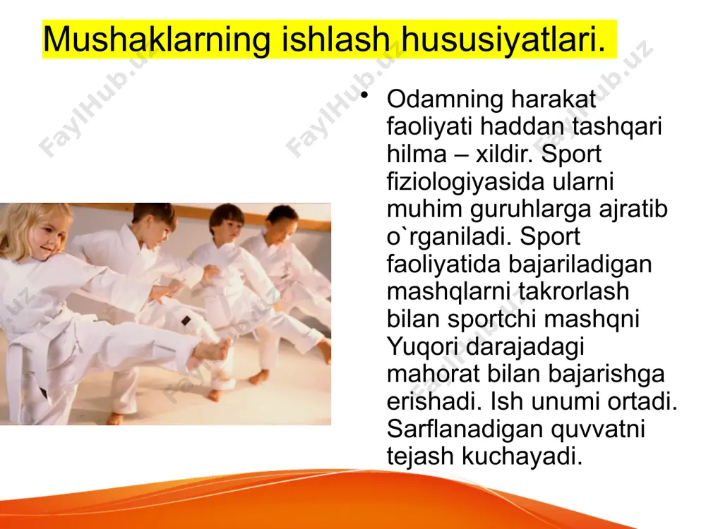 va fiziologik funktsiyalar ishdan oldingi holatga qaytadi. start holatining fiziologik siljishlarning darajasi bajariladigan ishning harakteriga bog`liq bo`ladi. ba`zi ilmiy dalillarga ko`ra start oldi holatidagi reaktsiyalar bajariladigan ishlarga xos xususiyatga ega bo`ladi. masalan: bokschilarda katta hajmidagi ishlarni bajarish oldidan tomir urushi, qon bosimi va gaz almashinuvining ko`proq o`zgarishi, kam hajmdagi ish oldidan esa kamroq o`zgarishi aniqlangan. start oldi holatida yuzaga keladigan reaktsiyalar shartli reflektor mehanizmiga ega. shuning uchun ham start oldi holatining qanday darajada o`tishi sprotchining malakasiga, o`tkaziladigan musobaqaning qanday bo`lishiga, raqiblarning malakasiga, sportchining individual xususiyatlariga, oliy asab faoliyatining tipiga va boshqa faktorga bog`liq bo`ladi. . start oldi reaktsiyasining rivojlanishiga organizmning qanday yoshdaligi ham ta`sir ko`rsatadi. usmir yoshdagi ba`zi bir shartli reflektor funktsiyalarining start oldi holatidagi o`zgarishlari kattalardagiga qaraganda bir muncha keskin bo`lishi mumkin. sportchilarda start oldi harakatning 3 hil shakli ko`rinishi aniqlangan: bular jangovor tayyorlik, start oldi hayajoni va start oldi apatiyasidir. start oldi holatining bu turlari markaziy asab sistemasidagi …