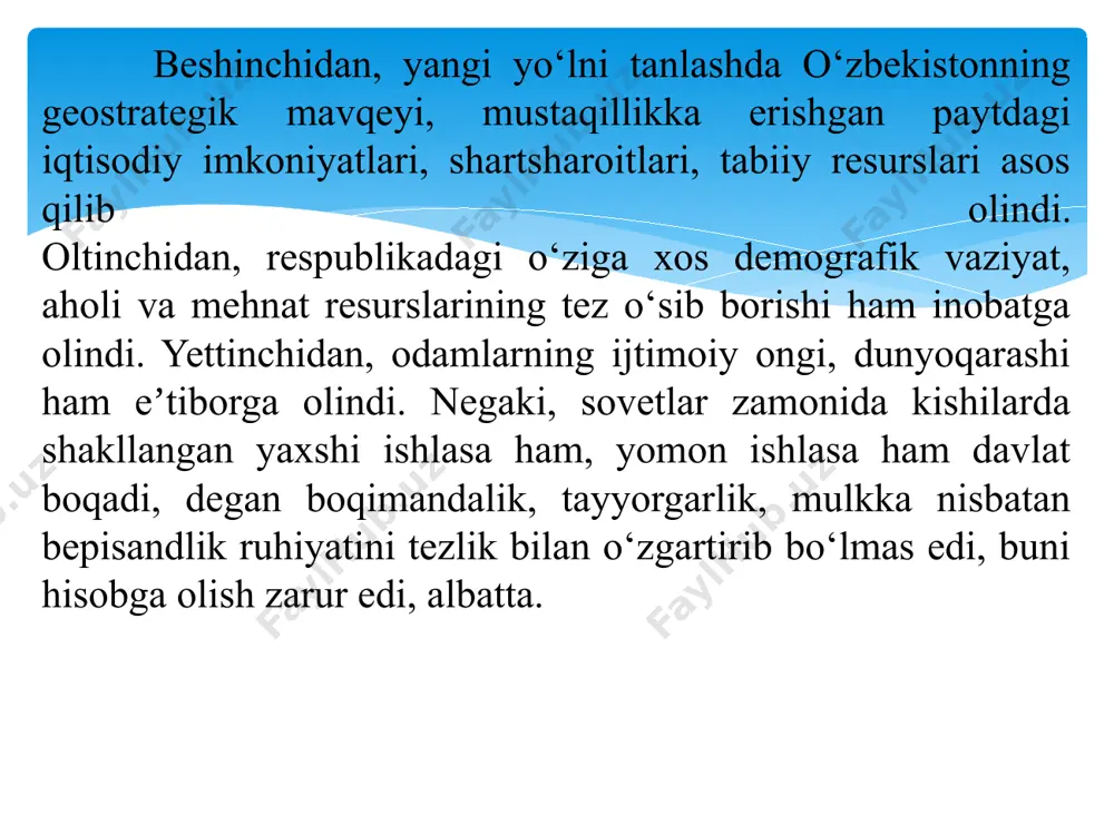 uzunligi 250 sm, kengligi 125 sm ga teng. yarim oy – o‘zbekiston xalqining ko‘p asrlik anʼanalariga muvofiq keladi. yarim oy va yulduzlar – musaffo osmonning va tinchlikning ramzlaridir. bayrog‘imizda 12 yulduz tasviri bor, bu o‘lkamizda qadimdan barkamollik, mukammallik timsoli hisoblanadi. o‘zbekiston respublikasining davlat bayrog‘i nyu-york shahrida joylashgan birlashgan millatlar tashkiloti qarorgohida dunyodagi suveren davlatlar bayroqlari qatorida turibdi. o‘zbekiston bayrog‘i o‘zbekiston prezidenti qarorgohi oqsaroy binosi, o‘zbekiston respublikasi oliy majlisi binosi tepasiga ilib qo‘yilgan. “o‘zbekiston respublikasining davlat gerbi to‘g‘risida”gi qonun 1992-yil 2-iyulda o‘zbekiston respublikasi oliy kengashining x sessiyasida qabul qilingan. gerbning markazida tasvirlangan – qanotlarini keng yozib turgan humo qushi – baxt-saodat va erksevarlik ramzidir. buyuk bobokalonimiz аlisher navoiy humo qushini barcha tirik mavjudotlar ichida eng saxovatlisi deb taʼriflagan. gerbning yuqori qismida respublikamizning sobit va barqarorligining ramzi sifatida sakkiz qirrali yulduz tasvirlangan. u “qutlug‘” degan maʼnoni anglatadi. o‘zbekistonning xorijiy mamlakatlar bilan tuzilgan bitim va shartnomalarida, davlatlararo aloqa va diplomatik hujjatlarda o‘zbekiston respublikasining …