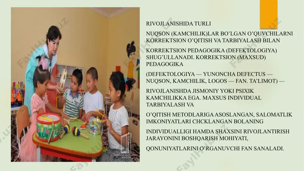 abatda bo’lishni talab etadi. bunday bolalarda optimizm va ishonchni tarbiyalash, qobiliyatini shakllantirish yoki uning o’rnini bosuvchi imkoniyatni rivojlantirish, ijobiy sifatlarini tarbiyalash hamda harakatlari va xulqini tanqidiy baholash qobiliyatini rivojlantirish juda muhim. korrektsiya (yunoncha tuzatish) bolaning psixik va jismoniy rivojlanishidagi nuqsonlarni tuzatish, yo’qotish va pasaytirishni nazarda tutadi korrektsion-tarbiyaviy ishlar kategoriya sifatida shaxsning anomal rivojlanishi xususiyatlariga ko’ra umumiy pedagogik ta’sir ko’rsatish chora-tadbirlari tizimidan iborat. korrektsion - tarbiyaviy masalalarida sinf va sinfdan tashqari ishlarning barcha tur va shakllaridan foydalaniladi. korrektsion —tarbiyaviy ishlar anomal bolalarni o’qitish jarayonida amalga oshiriladi va mehnat tarbiyasini samarali tashkil etish uchun katta imkoniyatlar yaratadi. mehnat ta’limi jarayonida faqat kasbiy malakalari emas, balki o’z ishlarini rejalashtirish ko’nikmalari, og’zaki ko’rsatmalarga amal qilish malakasi, ishning sifatini tanqidiy baholash va boshqa malakalari tarbiyalanadi. kamchiliklarini tuzatish yordamida anomal bolalarning normal rivojlangan bolalar bilan aloqalari uchun sharoitlaryaratish muhimdir. bir qator hollarda anomal bolalar uchun davolash korrektsion tadbirlar (davolash jismoniy mashqlari, masala, artikulyar va nafas olish …