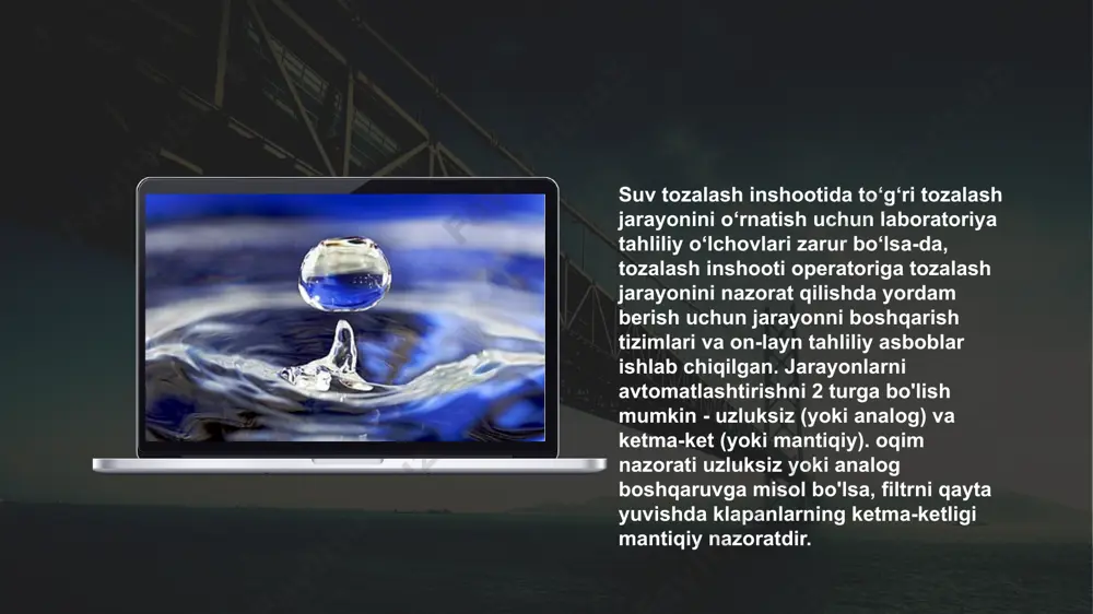sh tizimi o'rnatilgan xertogenboschdagi (gollandiya) heineken zavodida oqava suvlarni tozalash jarayonini ko'rib chiqaylik - bu sanoat oqava suvlarini tozalash texnologiyasi jahon amaliyotida juda keng tarqalgan. texnologik jarayon an'anaviy ravishda to'rt bosqichdan iborat: katta qo'shimchalarni olib tashlash; preoksidlanish; gidravlik buferlash; anaerob tozalash. bundan tashqari, ph o'zgarishlarining katta amplitudasi bo'lgan oqava suvlarni to'plash va zararsizlantirish uchun "favqulodda tank" deb ataladi birinchi bosqich biologik halokatga duchor bo'lmagan katta qo'shimchalar suvdan to'r filtri bilan chiqariladi. bularga xamirturush zarralari, diatomli tuproq, shisha bo'yinlari va boshqalar kiradi. filtrlangan massa arximed vinti yordamida pressga beriladi, u yerda hajmining mos ravishda kamayishi bilan suvsizlanadi. siqilgan chiqindilar konteynerlarda yig'iladi. filtr ta'sir qilganda avtomatik ravishda tozalanadi yuqori bosim cho'kindi hosil bo'lishiga to'sqinlik qiladi. ikkinchi bosqich 2250 m 3 hajmli ikkita katta dumaloq beton bufer tanklarida bir vaqtning o'zida quyidagi kimyoviy reaktsiyalar sodir bo'ladi: gidravlik amplitudani va ifloslanish amplitudasini tenglashtirish; mikroblarning faolligi orqali gidroliz, shuningdek qisman oksidlanish; ishlangan oqava suvlarda kislotali …