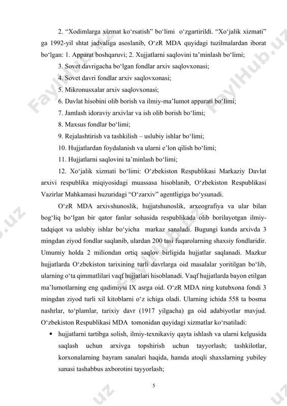 imperiyadagi mavjut korrupsiya va tengsizliklarni takidlaydigan izohlar bilan birgalikda chor rossiyasi hujjatlari ham nashr qilingan. ba’zi maqollalar esa masxara qilish uchun nashr qilingan. o‘rta osiyo qo‘zg‘olonining yigirma yilligiga bag‘ishlangan, 1936-yilda nashr qilingan maqolada farg‘ona viloyat harbiy gubernatori general-letenant gippiusning tartibsizliklarni bostirish yo‘lidagi sayharakatlari aks ettirilgan. chor rossiyasi amoldorlari yuritgan hujjatlarga qaraganda gippius musulmonlar chopon do‘ppisini kiyib, qur’onni o‘qishdan oldin uni o‘pgan. bu hol tuzum tarafdorlarini ruhlantirgan. ammo, arxiv hujjatlarida keltirilgan ma’lumotlarning turli talqinlari mavjut: bundan ko‘zlangan maqsad tuzumning oddiyligini emas, balki qur’onni o‘qiyotgan gubernator rolini ko‘rsatish bo‘lgan (antonina burton.archive stories.(facts, fictions and the writing of history). - london.2005.-p.50.). arxiv hujjatlari sovet xalqlari birodarligidan chor hukumati va g‘arbiy imperiya tuzumlarini ajratishda xizmat qiladigan muhim vosita sifatida namoyon bo‘ldi. 1917-yil boshlarida bu farqni aniqlashga harakat qilgan v. lenin chor imperiya hududlari bo‘ylab rus shovinizmini cheklab qo‘ydi. bolsheviklarning xalqaro doiradagi yetakchilari inqilobni sharq tomon yoyish maqsadida osiyolik faollarni jalb etdi va ular sotsializm …