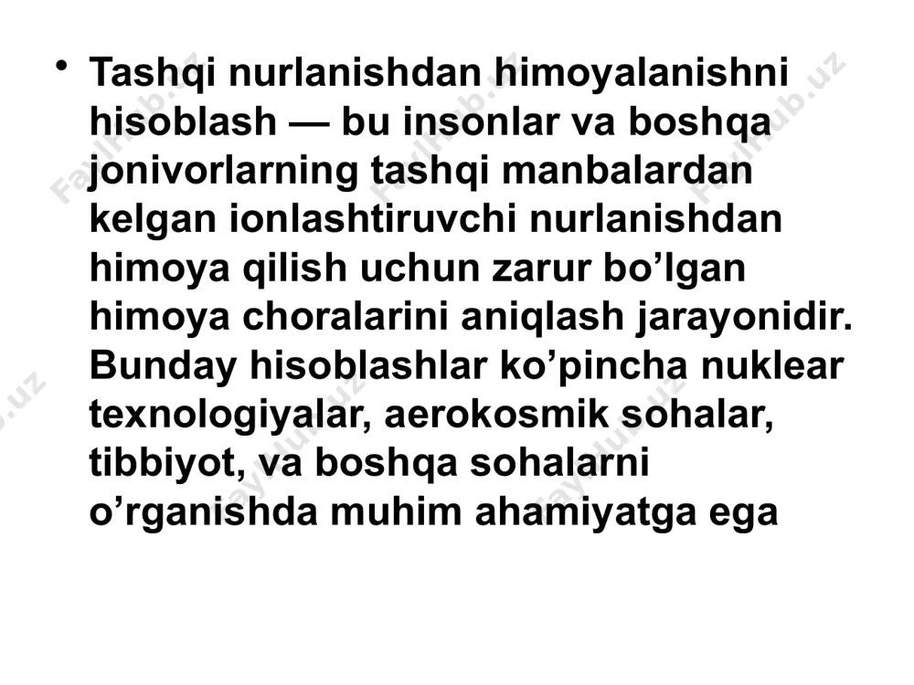 nurlanish manbasidan masofa oshishi bilan nurlanish intensivligi kamayadi. fizik jihatdan bu “kvadrat masofaga teskari proporsionallik” qonuni deb ataladi. shu sababli, nurlanish manbasidan masofani oshirish eng samarali himoya usullaridan biri hisoblanadi 2. material tanlash (shielding): nurlanishni kamaytirish uchun turli materiallar ishlatiladi. masalan: • gamma nurlanishiga qarshi: og’ir materiallar, masalan, beton, blyanx yoki qalin po’latdan foydalaniladi. gamma nurlari ushbu materiallar orqali osonlikcha o’tadi, ammo ular materiallar bilan o’zaro ta’sir qilib, energiyalarini yo’qotadi • neytronlarga qarshi: neytronlar uchun samarali himoya materiallari orasida suv, borat, polietilen kabi suyuq yoki yumshoq materiallar mavjud. neytronlar shu materiallar orqali sekinlasha oladi va energiyasini yo’qotadi beta zarrachalari uchun: beta zarrachalariga qarshi himoya qilish uchun plastmassa, shisha yoki alyuminiy kabi engil materiallar ishlatiladi xulosa tashqi nurlanishdan himoyalanishni hisoblash jarayoni turli faktorlarga asoslangan, jumladan nurlanishning turi, intensivligi, materiallarning xususiyatlari va ularga qarshi qo’llaniladigan himoya metodlari. bu jarayon xavfsizlikni ta’minlash, inson va atrof-muhitni zararli ionlashtiruvchi nurlanishlardan himoya qilish uchun zarurdir. hisoblashlar …