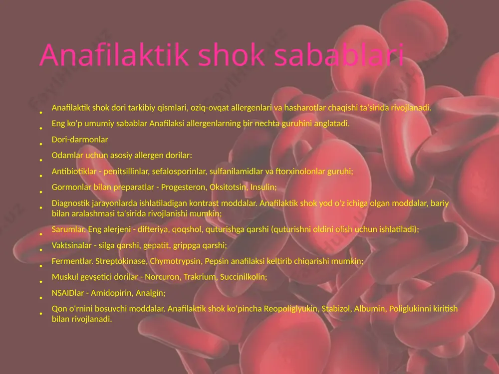 shok sabablari o'simliklar odatda bu: dala o'tlar - bug'doy o'ti, shuvoq, ragweed, quinoa, momaqaymoq; ignabargli daraxtlar - archa, qarag'ay, archa, lichinka; gullar - romashka, atirgul, nilufar, chinnigullar, orkide; bargli daraxtlar - qayin, terak, findiq, chinor, kul; madaniy o'simlik navlari - xantal, yonca, adaçayı, kungaboqar, hops, kastor loviya. anafilaktik shok sabablari oziq-ovqat maxsulotlari anafilaktik shokni keltirib chiqarishi mumkin: tsitrus mevalari, olma, banan, rezavorlar, quritilgan mevalar; sut mahsulotlari va to'liq sut, mol go'shti, tuxum. ushbu mahsulotlar ko'pincha inson immunitet tizimi tomonidan begona sifatida qabul qilinadigan oqsilni o'z ichiga oladi; dengiz mahsulotlari. anafilaksi ko'pincha qisqichbaqalar, tikanli omar, qisqichbaqalar, skumbriya, orkinos, kerevit iste'mol qilganda paydo bo'ladi; donli ekinlar - makkajo'xori, dukkaklilar, sholi, javdar, bug'doy; sabzavotlar. ko'p miqdorda allergenlar qizil rangli mevalarda, kartoshka, sabzi, seldereyda uchraydi; oziq-ovqat qo'shimchalari - konservantlar, lazzatlar, bo'yoqlar; shokolad, shampan, qizil sharob. kattalarda anafilaktik shok belgilari anafilaktik shokning mumkin bo’lgan alomatlariga nafas olish qiyinlashuvi yoki tomoq shishishi kiradi. aksariyat odamlar anafilaksiya …