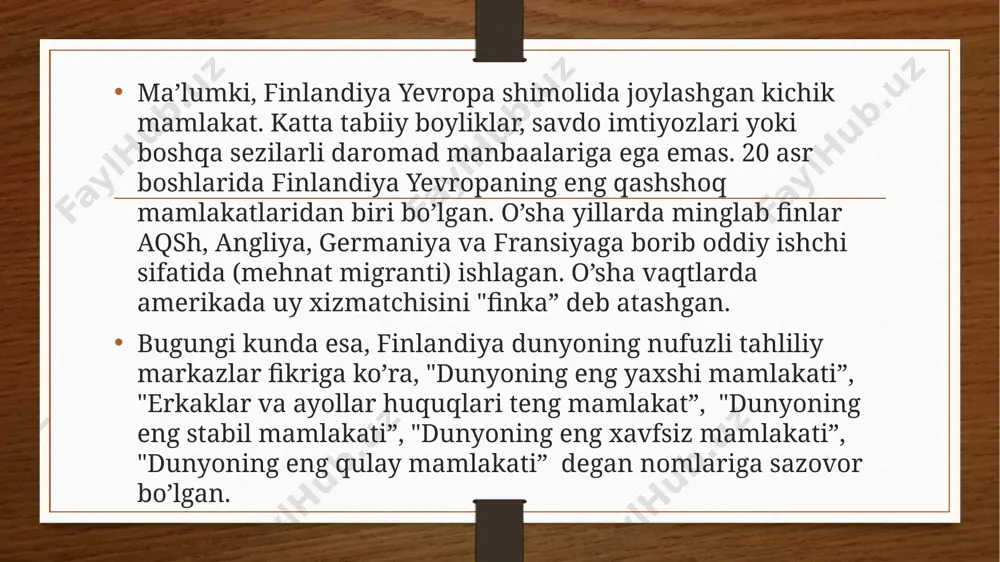 llanishi mumkin. masalan, adabiyot darsida o‘quv filmi namoyish etilayotgan bo‘lsa-yu o‘quvchiga buning qizig‘i bo‘lmasa, u kitob o‘qib o‘tirishi mumkin. o‘quvchi o‘zi uchun nima foydali ekanini o‘zi tanlaydi. istak-xohish o‘qishni istagan odam o‘qiydi. pedagoglar o‘quvchining e'tiborini qaratishga harakat qilishadi, lekin uning o‘rgatilayotgan fanga qiziqishi yoki qobiliyati bo‘lmasa, darrov "ikki" baho bilan "siylashmaydi", bolani kelgusida uncha murakkab bo‘lmagan, amaliy jihatdan foydali bo‘lgan kasbga yo‘naltirishadi. hamma ham samolyot ixtiro qilishi shart emas, avtobuslarni ham kimdir boshqarishi kerak-ku, axir! bunga ham o‘rta maktabda chora ko‘riladi - muayyan o‘smir litseyda bilimlarini davom ettirishi kerakmi yoki olgan bilimlari yetarlimi, professional kasb-hunar maktabiga borish kerakdir, ehtimol. ta'kidlash joizki, bu ikki yo‘l ham mamlakatda birdek qadrlanadi. mustaqillik finlyandiyada maktab bolani eng asosiysi - mustaqil muvaffaqiyatli hayotga o‘rgatishi kerak deya hisoblanadi. shu bois u yerda fikr yuritish va o‘z xohishiga ko‘ra bilim olishga o‘rgatiladi. o‘qituvchi yangi mavzularni so‘zlab o‘tirmaydi - barchasi kitobda bor. yod olingan formulalar emas, ma'lumotnomadan, matndan, …