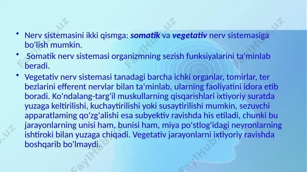 bo'limlarida joylashgandir. mana shu neyronlardan vegetativ nerv tolalari chiqib, bular keyin mustaqil holda, yoki bo'lmasa, somatik nervlar tarkibida davom etib boradi. o'rta uzunchoq va orqa miyaning hamma neyronlari gipotalamus, targ'il tana va miyachada joylashgan oliy vegetativ nerv sistemasi markazlari bilan bog'langandir. gipotalamus va targ'il tananing vegetativ neyronlari o'z navbatida organizmning somatik va vegetativ funksiyalarini birlashtirib boradigan oliy regulator tuzilmalar bo'lmish po'stloq neyronlarining nazorati ostida turadi. vegetativ nerv sistemasining periferik qismi hammadan yorqin ifo-dalangan xususiyatlarga egadir. markaziy nerv sistemasida joylashgan neyron tanasidan akson chiqadi, lekin u somatik tola tariqasida ijrochi organgacha yetib bormay, balki vegetativ nerv sistemasi gangliyalari deb ataladigan tuzilmalarda uziladi. shu joyda vegetativ nerv sistemasining ikkinchi neyroni joylashgan bo'ladi. ikkinchi neyron aksoni ijrochi organgacha yetib boradi va uning to'qimalarida tugallanadi. birinchi neyron tolalari preganglionar tolalar deb, ikkinchi neyron tolalari postganglionar tolalar deb ataladi. vegetativ nerv sistemasi gangliyalari yo to'g'ridan-to'g'ri markaziy nerv sistemasiga yaqin -paravertebral gangliyalar, yoki undan hamda innervatsiyalaydigan …