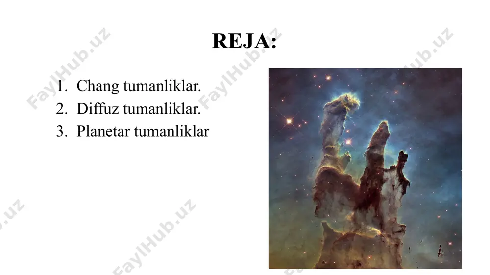 ashgan gaz tumanlik hisoblanadi. gazsimon (diffuz) tumanliklar tim qorong‘i osmonda hatto qurollanmagan ko‘z bilan ham ko‘rish mumkin bo‘lgan eng mashhur gaz tumanlik orion yulduz turkumida (orion tumanligi) joylashgan bo‘lib, uning eni 6 parsekkacha cho‘zilgan (107- rasm). shuningdek, qavs yulduz turkumida laguna, omega va uchtarmoqli, oqqush yulduz turkumida shimoliy amerika va pelikan, yakkashox yulduz turkumida rozetka kabi gaz tumanliklar mavjud. galaktikamizda bu xildagi jami obyektlarning soni 400 ga yaqin. diffuz tumanliklar asosan nurlanishlar chiqaradi. “orion” tumanligi “krabsimon” tumanligi “iblis” tumanligi bu tumanliklarning spektrlari, vodorodning ha, hp va ikki qayta ionlashgan kislorod (oiii), azot va boshqa elementlarning emission chiziqlaridan tashkil topib, tutash spektri juda xira fonda ko‘rinadi. aksariyat hollarda bu diffuz tumanlikning ichida yoki uning yon atrofida qaynoq o yoki b sinfiga tegishli yulduz uchraydi. bunday yulduzlarning quvvatli ultrabinafsha nurlanishi, ularning yaqinida joylashgan tumanlik gazining atomlari tomonidan yutilib, ionlanishishiga va qayta nurlanishga majbur qiladi. ionlashgan gazda erkin elektronlarning atom bilan bog‘langan holatga …