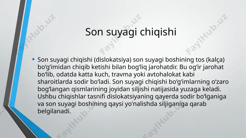 joyiga tushirish. bu umumiy narkoz ostida amalga oshiriladi. - jarrohlik aralashuvi: agar bo‘g‘im yoki suyak bo‘laklari sinib, chiqish bilan birga bo‘lsa, jarrohlik amaliyoti talab etilishi mumkin. - reabilitatsiya va fizioterapiya: dislokatsiyadan keyin oyoqning harakatlanish qobiliyatini tiklash uchun uzoq muddatli jismoniy terapiya talab etiladi. son suyagi chiqishining og‘irligi va shikastlanish darajasiga qarab tiklanish davri ham o‘zgarishi mumkin. asoratlari 1. bo‘g‘imning barqarorligi va harakatchanligining buzilishi - artroz (bo'g'imning degenerativ o'zgarishi): kalça bo‘g‘imining dislokatsiyasidan keyin vaqt o‘tib, bo‘g‘imning aşinishi va degeneratsiyasi (kıkırdakning yemirilishi) rivojlanishi mumkin. bu jarayon travmatik osteoartroz deb ataladi va dislokatsiyadan so‘ng bir necha yil o‘tib, asta-sekin bo‘g‘imda surunkali og‘riq va harakatlanish qiyinlashuviga olib kelishi mumkin. - bo‘g‘imning qotishi (ankiloz): dislokatsiyadan keyin bo‘g‘im harakatchanligini yo‘qotishi yoki to‘liq qotib qolishi mumkin. bu asorat bo‘g‘imning noto‘g‘ri davolanishi yoki uzoq muddatli immobilizatsiyadan keyin kuzatiladi. 2. avascular nekroz (suyak to‘qimalarining o‘lishi) - son suyagi chiqishi paytida son suyagi boshidagi qon oqimi buzilishi mumkin, bu esa …