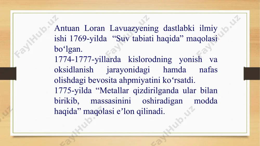 keyin (metallar, fosfor, oltingugurt) yonishga va nafas olishga yordam bera olmasligini, tajribadan oldingi og’irligi 1/5 qismga kamayganini ko‘rsatib berdi. tajribalarning bu seriyasini a.lavuaze "kimyo va fizikadan katta bo’lmagan ishlar” nomli kitobida (1774) yoritib o’tgan. bu kitob tarixiy sharhdan va shaxsiy tajribalari natijalarini bayonidan iborat edi. olim “yig‘ilgan havo” (uglerod oksidi) tabiati haqida ko‘pgina adabiyotlardagi materialni o‘rganib chiqdi. a. lavuaze dublinlik xirurg makbridj ishlariga katta ahamiyat berdi, u turli jarayonlardan ajralib chiqayotgan “yig’ilgan havo” tarkibi bir xil ekanligini ko'rsatib bergan edi. 1774-1775- yillarda olib borgan tajribalarida a. lavuaze “yig‘ilgan havo”ni tarkibini metall oksidlarini ko'mir yordamida qaytarish yo'li bilan aniqlashga xarakat qildi. bu bilan d. pristlining tajribasini takrorladi, flogiston nazariyasidan voz kechib, simob qizdirilishi natijasida atmosfera havosida yonish va nafas olish uchun yaroqsiz bo‘lgan “bo’g‘uvchi gaz” (azot) qolishini ko’rsatib berdi. demak, atmosfera havosi kislorod va azot aralashmasidan iborat. kimyo tarixida birinchi marta a. lavuaze yonish jarayonini “yonuvchan moddalar”ni kislorod bilan birikmasi sifatida …