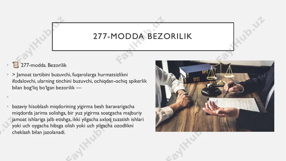 qurol sifatida ishlatiladigan buyumlarni qo‘llab sodir etilgan bezorilik — uch yildan besh yilgacha ozodlikni cheklash yoki ozodlikdan mahrum qilish bilan jazolanadi. • moddadagi har bir og‘irlashtiruvchi holatga izoh: • • 1. “avval bezorilik qilgani uchun ma’muriy jazo qo‘llanilgan shaxs” • bu holatda shaxs ilgari ma’muriy javobgarlik to‘g‘risidagi kodeksning 183- moddasi asosida mayda bezorilik qilgani uchun ogohlantirilgan, jarimaga tortilgan yoki 15 sutkagacha qamoqqa olingan bo‘ladi. • unga nisbatan jamoat joylarida tartibsizlik qilmaslik haqida rasmiy ogohlantirish bo‘lgan. • ammo u yana bezorilik qilsa, endi bu jinoyat darajasiga o‘tadi. • masalan: yigit ilgari transportda odamlar bilan janjallashgani uchun 5 sutkaga qamalgan. 2 oy o‘tib yana ko‘chada odamni haqoratlab, baqir-chaqir qilsa — bu jinoyat bo‘ladi. 2. “bir guruh shaxslar tomonidan, oldindan til biriktirib” bu degani, ikkita yoki undan ortiq kishi bezorilikni oldindan rejalashtirib sodir etgan. “til biriktirish” degani – ular bezorilikni kelishib, atayin qiladi. sud amaliyotida bu holat jiddiy jinoyat sanaladi, chunki bu ko‘proq …