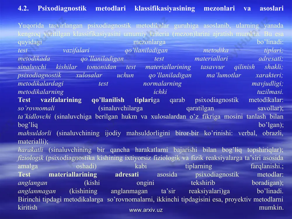 larini ifodalanishi yozma yoki biror belgili shakllar bilan: rasm, chizma va hokazo); texnik (audio, video, kino, proyektor va shu singari texnik anjomlardan foydalanish yo’li bilan); sensor (sezish organlariga taalluqli fizik stimullar shaklida taqdim etiladigan materiallar) turlaridan tashkil topadi. psixodiagnostik xulosalar uchun foydalanadigan ma’lumotlar xarakteriga ko’ra metodikalar: obyektiv (sinaluvchi yoki tadqiqotchining xohish-istaklariga va ongiga bog’liq bo’lmagan ko’rsatkichlardan foydalaniladi); subyektiv (tadqiqotchi yoki sinaluvchi ongi va istaklariga bog’liq ma’lumotlardan foydalaniladi) bo’ladi. www.arxiv.uz www.arxiv.uz 4.3. diagnostikaning psixologik-pedagogik jihatdan asosiy yo’nalishlari psixologik-pedagogik diagnostikaning asosiy yo’nalishlari zamonaviy pedagogik va axborot texnologiyalarining talab darajasidan kelib chiqqan holda shakllanmoqda. shu sababli, bu yo’nalishlarning mohiyatini pedagogik amaliyotning qaysi sohasida qo’llanishini aniqlamasdan turib izchil yoritib bo’lmaydi. biz quyida psixologik-pedagogik diagnostika qo’llanishilishi lozim bo’lgan, hamda juda katta amaliy ahamiyatga ega sohalardan bir nechtasini shartli ravishda (hayotda esa ular umumiy, bitta pedagogik jarayonning ajralmas kismlaridir) ajratib o’rgandik: ta’lim-tarbiya nazariyasi va metodikasi; boshqarish va amaliyot; didaktika va xususiy metodika; pedagogik sosiologiya; ijtimoiy psixologiya; …