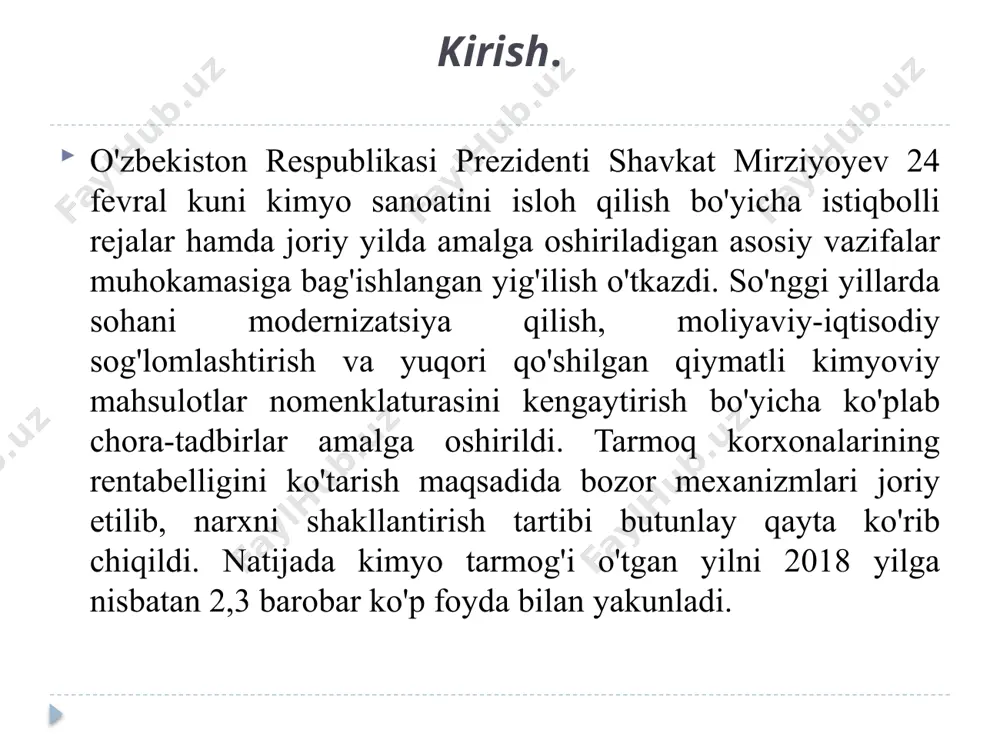 qismga musbat zaryatlangan ligantlar bilan bog`langan kompleks xosil qiluvchining (odatta bu metal iondir) bo`lishi kompleks xosil qiluvchining atrofida ligantlarning malum barqaror fazoviy geometriya joylashishi masalan: kompleks tarkibiy qismlari ni (nh3)6(oh)2 ni(nh3)2+ni2+, nh3, oh- [ co(nh3)6]so4 [co(nh3)6]2+,co2+,nh3,so42- kompleks birikmalar va ularning xossalari koordinatsion birikmalar deb tarkibida metal atomi (yoki ioni) bilan bogʻlangan ligand tutgan kompleks tuzilishga ega moddalarga aytiladi. “koo” – birgalikda, “ordinata” - tartibli degan ma’noni anglatadi. dastlabki kompleks birikmalar xviii asr boshlarida ma’lum boʻlsa, ular haqidagi nazariya keyinroq paydo boʻldi. 1893-yili shveytsariyalik kimyogar alfred verner kobalt (iii) tuzlarining ammiak bilan birikmalarini oʻrganadi va fanga kompleks birikmalar tushunchasini kiritadi. cocl3·6nh3 zargʻaldoq-sariq cocl3·5nh3 pushti cocl3·4nh3 yashil cocl3 · 3nh3 yashil kompleks birikmalar izomeriyasi. komplekslarning ba’zi muhim analitik xossalari .optik xossalari . moddalarning optik xossalariga asoslangan juda ko’p analiz metodlari mavjud .metal shakllarini aniqlashda talab etilgan optik xossalarini namoyon etuvchi shakl bo’lib , ularning komplekslarni hizmat qiladi . komplekslarning ikki muhim optik …