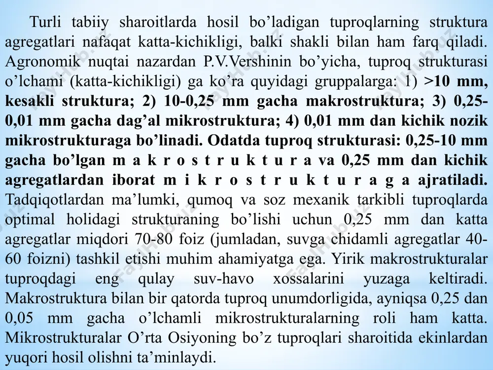 itasion suv; sizot suvi; bug’simon suv; qattiq suv kimyoviy birikkan suv. tuproqdagi turli kimyoviy birikmalar (minerallar) tarkibida gidroksil gruppa [fe(oh)3, al(oh)3] shaklida (konstitusion suv) yoki yaxlit molekulyar (caso4·2h2o, na2so4·10h2o) holida (kristalizasiya suvi) saqlangan bo’ladi. birinchisi tuproqni 400-8000c qizdirganda, ikkinchisi esa 100-2000c da ajralib chiqadi. kimyoviy birikkan suv tuproq tarkibining muhim ko’rsatkichi bo’lib, ammo bu suv o’simliklar uchun o’zlashtirilmaydigan holatdadir fizik birikkan (sorbilangan, yutilgan) suv sorbsiya kuchlari ya’ni tuproq qattiq qismi bilan suv molekulalarining bevosita o’zaro ta’siri natijasida tuproq zarrachalarining yuzasida ushlanib turiladigan suv xisoblanadi. fizik birikkan (sorbilangan) suvning ikki shakli: fizik mustaxkam birikkan (gigroskopik) va fizik bo’sh birikkan (parda) suvlari ajratiladi. gigroskopik suv – tuproq zarrachalari yuzasida adsorbilangan (singdirilgan) suv hisoblanadi. gigroskopik namning miqdori tuproq massasiga nisbatan soz tuproqlarda 5-6% , qum va qumloq tuproqlarda esa uning miqdori 1 – 2% dan oshmaydi. fizik bo’sh birikkan (parda) suv. maksimal gigroskopik namga ega bo’lgan tuproq, sernam sharoitda suyuq holdagi suvning bir …