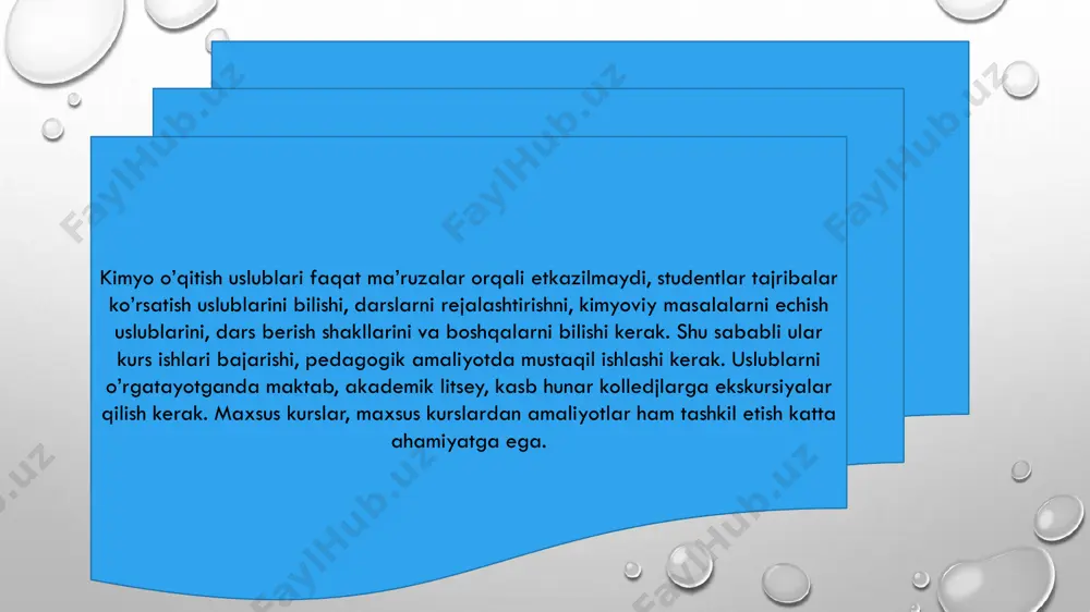 arining o’zaro bog’liqligi, ichki qarama-qarshilikning o’zaro bog’liqligi, ularni yechishda muammoli yondashish. 2. sistematik-struktur yondashish, bunda o’qitish uchun asosiy bo’limlarni ajratish, ularning o’zaro bog’liqligini topish, hamda elementlar o’zaro ta’sirining barqarorligini, yaqinligini ko’rsatish va maktab kimyo o’qitish metodikasini birligini ko’rsatish. 3. yuqoridagi metodik kategoriyalarni uchta o’qitish funkziyalari: bilim berish, tarbiyalash va rivojlantirishga asoslanib qarash. 4. kimyo o’qitish metodikasining asosini didaktik yondashish orqali qarab chiqish metod(usul)- lotincha so’z bo’lib, o’qitishning yangi yo’lini izlash, tushuntirishning oson usulini topish, qidirish degan ma’noni anglatadi. pedagogik o’quv qo’llanmalarda o’quvchilarni bilim, ko’nikma va malakalar bilan qurollantirish va ular tomonidan o’zlashtirish usullari o’qitish metodi deb ataladi. maktablarda shu vaqtgacha qo’llanilgan o’qitish metodlari xilma-xil bo’lib, keng tarqalgan va eng ko’p qo’llaniladigan turlari quyidagilardir: an’anaviy dars o’tish usullari noan’anaviy dars o’tish usullari innovatsion usullar an’anaviy dars o’tish usullari. • o’quv mavzusini og’zaki baton qilish.mazkur metod bayon qiliniyotgan bilimlarni to'g'ridan-to'g‘ri o’qituvchining jonli nutqi orqali bayon qilinishi bilan tavsiflanadi. masalan: • hikoya qilish; …