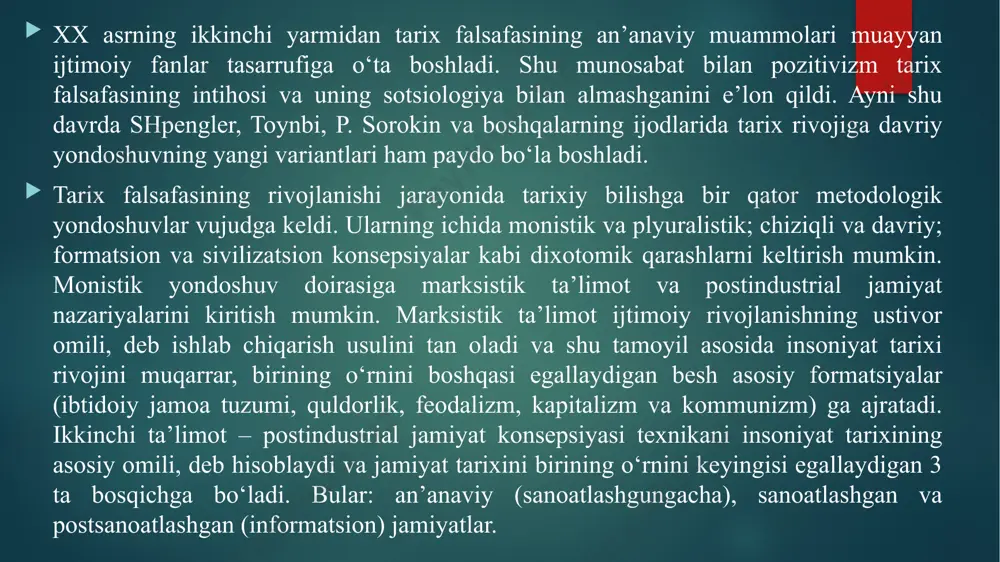 ildi. islomning geografik jihatdan keng tarqalishi uning hududlarga xos bo‘lgan ko‘rinishlari paydo bo‘lishiga olib kelib, bu hududlarda ijtimoiy masalalar u yoki bu holatlarga bog‘liq holda talqin etildi. xristianlikda ham ijtimoiy-falsafiy muammolarning rivojlanishi jiddiy tus olgan. bunga avliyo avgustinning «ilohiy shahar haqida» deb nomlangan asari sabab bo‘lib, unda u kishilik jamiyatining rivojlanishi to‘g‘risida o‘z konsepsiyasini shakllantirdi va rivojlantirdi. jamiyat rivojlanishini idealizm nuqtai nazaridan tushuntirib berish antik davrga – fukidid va geradot yashagan davr (mil. avv. v asr) ga to‘g‘ri keladi. aflotun («davlat», «qonunlar» va boshqa asarlarida) jamiyat to‘g‘risidagi idealistik ta’limotni keng rivojlantirgan. etatik an’ana undan boshlanib, unga asosan jamiyat bilan davlatni aynan bir deb tushuntirishga harakat qilingan. aflotun o‘zining uch ijtimoiy sinfdan iborat ideal davlatning modelini ishlab chiqqan: «faylasuflar» («donishmandlar») davlatni boshqaradilar; «lashkarlar» («qo‘riqchilar») qo‘riqlaydilar, ozod mehnatkashlar (dehqonlar, hunarmandlar), shuning-dek qullar (ular jamiyat va uning tizimdan tashqaridalar) mehnat qiladilar. jamiyat rivojlanishining idealistik talqini keyinchalik arastu asarlarida o‘z aksini topdi («siyosat», «etika» …