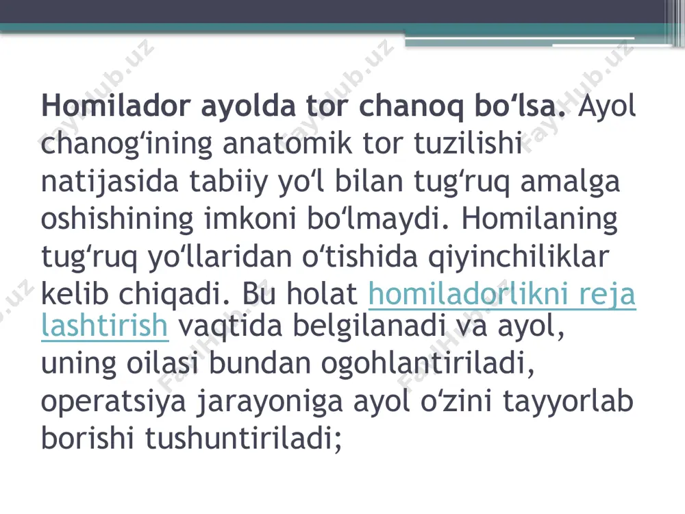 palataga koʻchiriladi. ogʻriqni qoldirish maqsadida ogʻriq qoldiruvchi preparatlar va oshqozon ichak tizimini ragʻbatlantiruvchi vositalar buyuriladi. infeksiya tushishini profilaktika maqsadida antibiotiklar qoʻllaniladi. agar operatsiya asoratlarsiz kechgan boʻlsa, bemor palata oʻtgach 6 soatdan soʻng oʻrnidan turishi mumkin. ayol avvaliga yonboshlab oʻtiradi va biroz joyida turadi. bunda bemor zoʻriqmasligi kerak, zoʻriqish choklarga salbiy taʼsir etadi. turgan vaqtda jarrohlik amaliyotidan soʻng taqiladigan maxsus bandaj taqilishi shart. e’tiboringiz uchun rahmat