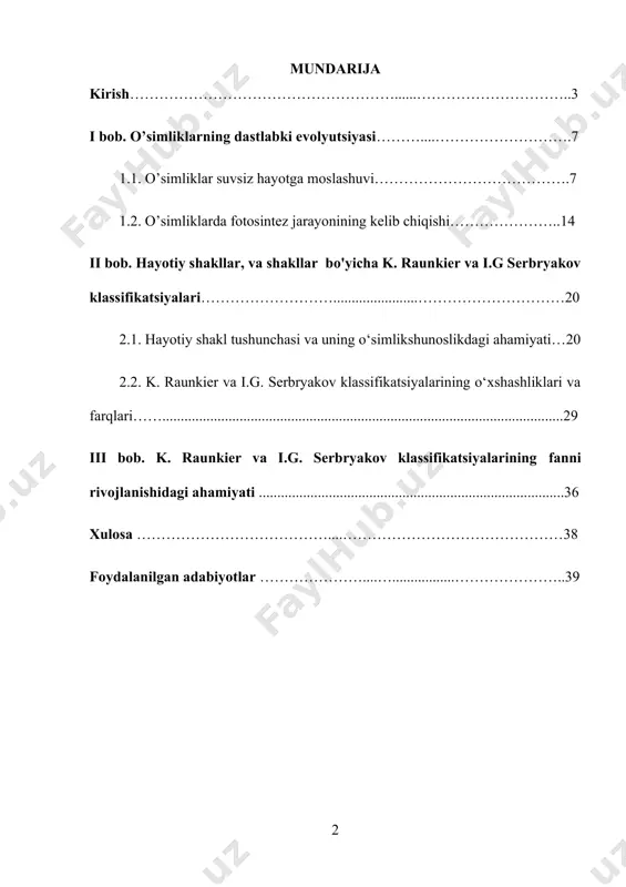 osiy bosqichlar mavjud. dastlabki o’simliklar suvda yashashga moslashgan bo’lsa, vaqt o’tishi bilan ular yerda yashashga ham moslashdilar. suvda yashovchi bryofitlar (mosslar) va keyinchalik rivojlangan pteridofitlar (sporlu o’simliklar) o’simliklarning yerda yashashga o’zlashtirish jarayonining muhim bosqichlari bo’ldi. gulli o’simliklar (angiospermlar) evolyutsiyasida esa, tohumlarning tarqalish mexanizmlarining rivojlanishi va yangi ekosistemalarga moslashish jarayonlari o’zining o’rnini topdi. o’simliklar evolyutsiyasining o’rganilishi faqat biologik bilimlar uchun emas, balki ekologiya, agronomiya, va biotexnologiya kabi sohalarda ham katta ahamiyatga ega. o’simliklarning evolyutsiyasi va uning biologik xususiyatlarini tushunish, ularning resurslardan qanday foydalanishi, ekologik o’zgarishlarga qanday moslashishi, va insoniyat uchun foydali turlarni yaratish imkoniyatlarini oshirishda katta rol o’ynaydi. shuningdek, o’simliklar evolyutsiyasining mohiyatini o’rganish, ekologik muvozanatning saqlanishi va biodiversitetning barqarorligi uchun zarurdir. ushbu kurs ishida o’simliklar evolyutsiyasining asosiy tamoyillari, uning tarixiy rivojlanishi va ekologik ahamiyati tahlil qilinadi. kurs ishi, o’simliklarning evolyutsiyasi orqali yashash muhitlariga qanday moslashganini va ularning hozirgi ekologik tizimlar va biotexnologiya sohalaridagi o’rnini tushunishga imkon yaratadi. o’simliklar evolyutsiyasi, faqat o’simliklarning …