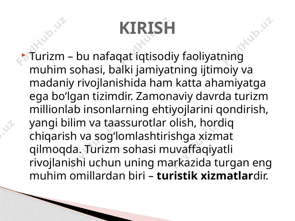 adi, chunki ular asosan nomoddiy shaklda bo‘lib, turistlarning vaqtinchalik ehtiyojlarini qondirish va sayohatdan ijobiy taassurot olishlariga xizmat qiladi. xizmatning asosiy xususiyatlaridan biri – nomoddiylikdir. ularni ko‘rib, ushlab yoki omborga yig‘ib bo‘lmaydi, faqat iste’mol jarayonida his qilish mumkin. mehmonxonaning qulayligi, restorandagi xizmat darajasi, ekskursovodning mahorati yoki gidning bilimi turist uchun muhim bo‘ladi va ular xizmat sifatini subyektiv tarzda baholaydilar. turistik xizmatlarning asosiy xususiyatlari (nomoddiylik, mavsumiylik, xilma-xillik va boshqalar) ikkinchi muhim xususiyat – mavsumiylikdir. turistik xizmatlarga talab yil fasllariga, iqlim sharoitlariga va dam olish davrlariga qarab keskin o‘zgaradi. masalan, yozda plyaj va tog‘ sayohatlari ommalashsa, qishda esa chang‘i kurortlari, issiq manbalar va sog‘lomlashtirish markazlariga talab oshadi. shu sababli turizm sohasida mavsumiy davrni to‘g‘ri boshqarish, qo‘shimcha tadbirlar yoki xizmatlar bilan talabni barqarorlashtirish juda muhim hisoblanadi. xizmatlarning yana bir o‘ziga xos jihati – xilma-xillikdir. turizmda xizmatlar juda keng: transport, joylashtirish, ovqatlanish, ekskursiya, madaniy va sport tadbirlari, sog‘lomlashtirish markazlari, qo‘shimcha axborot yoki sug‘urta xizmatlari shular …