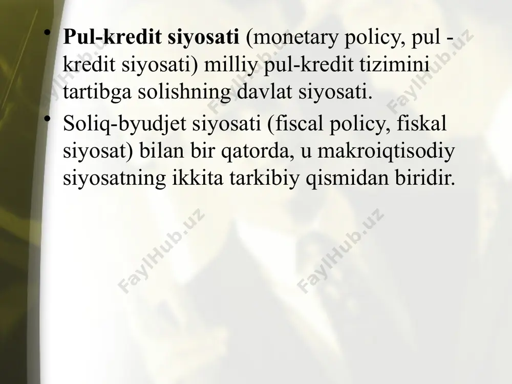 oshligini oshirish muammosi, asimmetrik ma'lumotlar muammosi, raqobat va monopoliya muammosi. pul-kredit siyosatining umumiy maqsadlari milliy iqtisodiyotning samaradorligi va raqobatbardoshligini oshirish, farovonlik darajasini oshirish. pul-kredit siyosatining maxsus maqsadlari iqtisodiyotni moliyaviy barqarorlashtirish, pul massasining barqaror o'sish sur'atlarini saqlash, qayta moliyalash stavkasi va majburiy zaxiralar normalarini tartibga solish, milliy valyuta kursini tartibga solish, pul-kredit siyosatining maxsus maqsadlari inflyatsiya darajasining pasayishi, pul-kredit tizimini rivojlantirish, yangi moliya institutlarini shakllantirish, pul-kredit tizimini tartibga solish, banklar va boshqa moliya institutlari faoliyatini nazorat qilish. pul-kredit siyosatining yo'nalishlari (pul-kredit siyosatining umumiy xususiyatlari ) stabilizatsiya: rag'batlantiruvchi, to'xtatuvchi, inflyatsiyaga qarshi siyosat, valyuta siyosati. pul-kredit siyosatining usullarining umumiy xususiyatlari ma'muriy - huquqiy, iqtisodiy, to'g'ri, bilvosita, umumiy, tanlangan. pul-kredit siyosatining usullari majburiy zaxiralar normasini o'zgartirish foiz stavkasini o'zgartirish (qayta moliyalash stavkalari) ochiq bozor operatsiyalari maqsadli kredit limitlari kreditlarning ayrim turlarini nazorat qilish pul-kredit siyosatining usullari (davomi) davlat krediti bo'yicha imtiyozlar, bank qonunchiligi, boshqa moliya institutlari faoliyatini tartibga soluvchi qonunchilik, valyuta qonunchiligi. rag'batlantiruvchi pul-kredit …