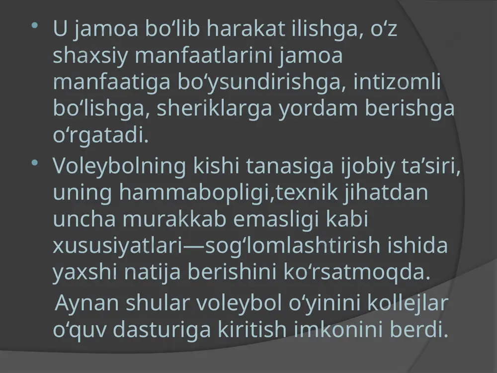 sh ham charchoqqa sabab bo‘lib, asorati bilinadi. ko‘zoynak taqib o‘ynaydigan o‘yinchi xavfsizlikni ta’minlash maqsadida uni rezinka bilan bosh orqasidan mahkamlab oladi. ko‘zoynak egiluvchan va sinmaydigan oynali bo‘lgani ma’qul. mashg‘ulot zalda o‘tkazilganda pol quruq bo‘lishi lozim. agar mashg‘ulot tashqarida o‘tkaziladigan bo‘lsa-yu, maydon ho‘l bo‘lsa, u qurigunicha kutiladi yoki qum sepiladi. ho‘l va sirpanchiq maydonda mashq qilish taqiqlanadi, negaki o‘yinchi jarohatlanishi mumkin. maydon qurigunicha voleybolchilar maxsus mashqlar bajarib turganlari ma’qul (to‘pni sherikka oshirish, devorga urish, yuqoriga otish). „to‘p sardorga“ o‘yinini o‘ynasa ham bo‘ladi. to‘pni ikki qo‘llab yuqoridan qabul qilib olish uncha kuchli kelmayotgan to‘plarga nisbatan qo‘llaniladi, shuningdek boshqa usullardan foydalanish noqulay bo‘lganda ham shunday qilinadi. to‘pni bir qo‘llab pastdan qabul qilib olish. bu usul aniqligi kam bo‘lsa-da, ba’zan qo‘llaniladi. to‘g‘rilangan qo‘l, qattiq siqilgan panjalar to‘pning yo‘lini to‘sadi (to‘p musht, kaft yoki bilaklar bilan uriladi). bu harakatlarda oyoq qatnashmaydi. to‘pni oshirish. to‘pni o‘yinga kiritish oshirish deb nomlanadi. zarb uchun qulay bo‘lgan qat’iy turish, …