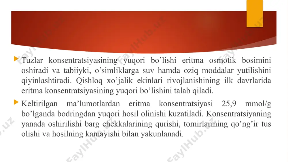 aoliyati buziladi, gidroliz, organik moddalarning parchalanishi kuchayadi, fotosintez jadalligi susayadi va o’simliklar o’sishi to’xtaydi. ma’lumki, ildiz tizimi orqali yutilgan suvning atigi 0,2% i o’simlik tanasining shakllanishi uchun sarflanadi, 9% dan ortig’i barglari orqali bug’lanadi, o’simliklar oziq moddalar bilan yaxshi ta’minlangan sharoitda quruq modda birligini yaratishga sarflanadigan suv miqdori ancha kamayadi. tuproq aeratsiyasi o’simliklar ildiz tizimi chegarasidagi kislorod va karbonat angidrid miqdori muntazam o’zgarib turadi. anaerob sharoitda hujayralarning kislorod bilan ta’minlanishi yomonlashadi, karbonat angidrid miqdori oshadi. qisliloq xo’jalik ekinlari ildiz tizimi faqat aeratsiya yetarli bo’lgan sharoitlarda me’yorda faoliyat ko’rsatadi. tuproqdagi kislorod miqdori moddalar yoki moddalar tizimining oksidlanish─ qaytarilish potensialini belgilaydi. karbonat angidrid gazi ildiz tomonidan nitratlar, fosfatlar va ammoniy ionining yutilishga depressiv ta’sir ko’rsatadi yorug’lik yorug’lik ta’sirida o’simliklarda mineral oziqlanish kuchayadi. qorong’uda saqlanadigan o’simliklarda faqat fotosintez jarayoni emas, balki ildiz orqali oziqa moddalarning yutilishi ham susayadi. uzoq muddat yorug’likdan baxramand bo’lmagan o’simliklarda mineral oziqlanish to’xtaydi, chunki fotosintez jarayonida hosil bo’ladigan moddalar …