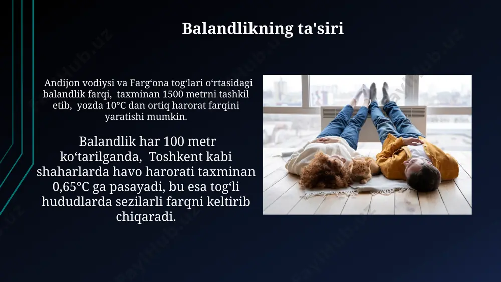 u esa geografik joylashuv va shimoliy shamollar ta'siriga bog'liq. kuzatuvlar shuni ko'rsatadiki, o'zbekistonning tog'li hududlarida, masalan, farg'ona vodiysida, kun davomida haroratning 15-20°c gacha o'zgarishi kuzatiladi, bu esa asosan balandlik farqi va quyosh nurlarining ta'siri bilan bog'liq. shamolning ta'siri shamolning tezligi 15 m/s dan oshganda, toshkent kabi yirik shaharlarda havo harorati 2-3°c ga pasayishi mumkin, bu esa binolar va ko'chalarning isishiga ta'sir qiladi. o'rta osiyo cho'llarida kuchli shamoldan keyin, kun davomida 10-15°c gacha bo'lgan harorat tebranishlari kuzatilishi mumkin, bu esa ekstremal issiqlik va sovuqlik sharoitlarini keltirib chiqaradi. geografik joylashuvning ta'siri tog'li hududlar, xususan, himoloy tog'lari kabi baland joylarda, har 1000 metr balandlik uchun taxminan 6,5°c ga harorat pasayadi, bu altimetrik gradiyentni ko'rsatadi. qora dengizning yaqinligi, masalan, batumi shahriga nisbatan, ichki hududlardagi, masalan, qarshi shahri bilan solishtirganda, yumshoqroq va barqarorroq iqlimni ta'minlaydi. e'tiboringiz uchun rahmat @taqdimot_robot image1.jpg image2.jpg image3.jpg image4.jpg image5.jpg image6.jpg image7.jpg image8.jpg image9.jpg image10.jpg image11.jpg image12.jpg