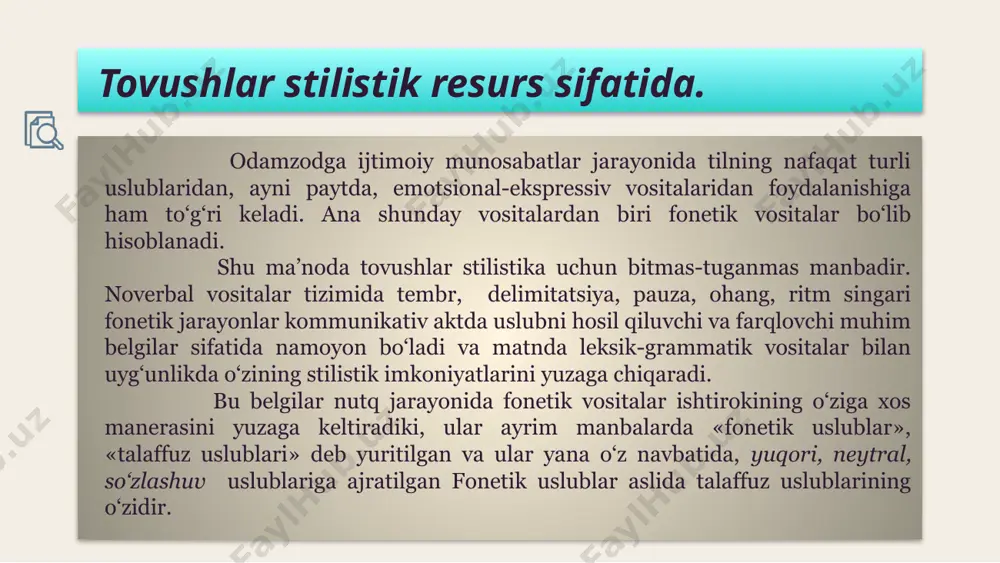 to‘lqinida talaffuz etiladigan qismi bo‘ladi» deb, o‘zbek aruzchiligida… so‘zdagi qator ochiq bo‘g‘inlardan ayrimlarini sun’iy cho‘ziq hijoga aylantirish, qator yopiq bo‘g‘inlarning orasida sun’iy qisqa hijo yaratish zaruriyati tug‘ilishligini aytgan. darhaqiqat: yuzing visolig‘a etsun desang ko‘ngullarni, sochingni boshtin oyoq chin ila shikan qilg‘il intonatsiya kompleksidagi barcha omillar birgalikda nutqda predikativlikni shakllantiradi, kommunikativ maqsadni amalga oshiradi. bu uning asosiy xizmati bo‘lsa, ikkinchisi nutqda uslubiy vazifalarni ado etishidir. ba’zan intonatsiya so‘ziga sinonim sifatida qo‘llanadigan ohang un paychalarining bir maromda tebranish sifatining o‘zgarishi – ovozning pasayishi yoki balandlashishi bilan bog‘liq bo‘lib, bu o‘zgarishlarda muayyan stilistik maqsad ko‘zda tutilgan bo‘ladi ritm bir-biriga teng va o‘zaro oppozitsiyada bo‘lgan fonetik birliklar va hodisalarning, masalan, ovoz tempidagi tezlashish va sekinlashishning, urg‘uli va urg‘usiz bo‘g‘inlarning bir xil vaqt birligida izchil takrorlanib yoki almashinib turishi ritm hisoblanadi va u intonatsiyaning tarkibiy qismi sanaladi. ritm nafaqat poeziyada, balki prozada ham katta ahamiyatga ega. melodika melodik ko‘tarilish va pasayib turishlar tabiiy nutq, ya’ni …