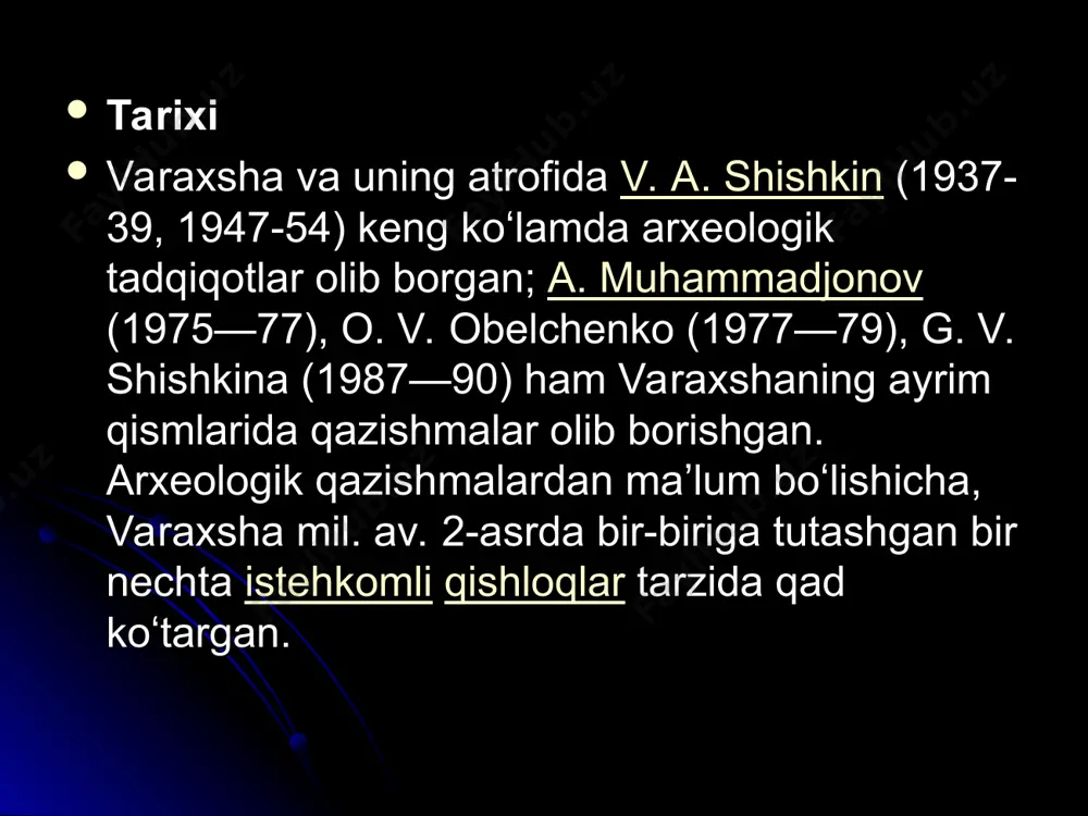 xii asrlarda uning hududi eniga 6 km dan ziyod bo‘lgan. xii asrda varaxsha vohasidagi hayot to‘satdan noma’lum sabablarga ko‘ra to‘xtab qolgan. 1949-1954-yillarda varaxsha tarixi va me’morligi o‘rganildi. kvadrat shakldagi yirik xom g‘ishtlardan ko‘shminora tarzida o‘rab chiqilgan tagkursi (balandligi 15 m) larning biriga podsho saroyi va ikkinchisiga soqchixonali darvozaxona bino qilingan. arkning sharqiy qismida tomi ravoqsimon gumbaz tarzida yopilgan uzun yo‘laksimon (navkarxona va darvozaxona) xonalar mavjud bo‘lgan. arkning markazida janubiy tomoni mudofaa devoriga yondoshgan varaxsha hukmdorining saroyi joylashgan. . u sharqiy (11,5 x 17 m) va g‘arbiy (6,6x7,25 m) mehmonxona hamda qizil xona (zal) (8,5x12 m) lardan iborat bo‘lgan. saroy g‘arb tomonidan 3 ravoqli ganchkori ustunlar o‘rnatilgan hashamatli peshayvon bilan o‘ralgan. ayvon ravoqlarining ustunlari va toqilari ganchkori qabartma tasvirlar hamda turli xil girihlar bilan bezatilgan. saroyning qizil xona va sharqiy mehmonxonalari to‘la kavlab ochilgan. xona devorlari mayda somonli loy suvoq ustidan yupqa ganch suvoq qilinib, devoriy rasmlar qizil, sariq, kulrang, qora, …