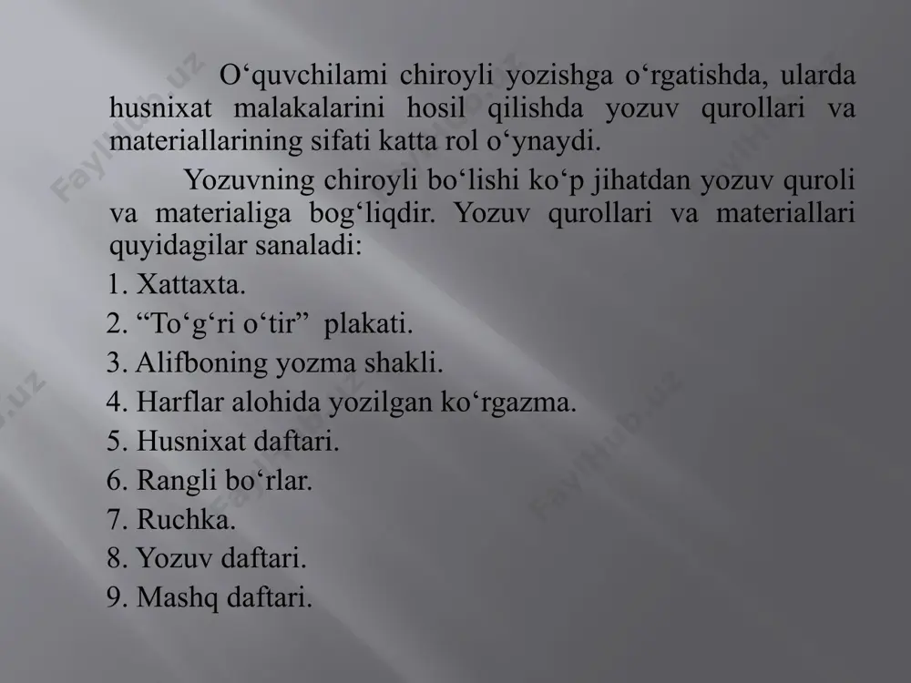 ta-sekin qiyin harfni yozishga o'tiladi. yozuvga o'rgatish, birinchi navbatda, grafik malaka hosil qilishdir. har bir malaka ham ta’lim berish, ko'nikmani shakllantirish va shu asosda qator mashqlarni bajarish natijasida hosil qilinadi. grafik malaka qo'l-harakat malakasidir, bu harakat, birinchidan, muskul kuchiga asoslanadi. ikkinchidan, yozuv jarayonida nutq biriigi bo'lgan tovush grafik belgilarga, ya’ni harfga tarjima qilinadi. bu yozuvga ongli faoliyat tusini beradi. yozuvning ongliligi, birinchidan, tovush va harfning to'g'ri nisbatini, ikkinchidan, bir qancha grafik va imlo qoidalarga rioya qilishni, uchinchidan, o'z fikrini, taassurotini, istaklarini ifodalashda yozuv malakasidan foydalanishni talab qiladi. yozishdan birdan-bir maqsad fikrni ifodalashda yozuv malakalaridan foydalanish hisoblanadi. bu maqsadni bolalar tez anglab yetsalar, ularda yozma nutq malakasi shunchalik muvaffaqiyatli va to'g'ri shakllanadi. savod o'rgatish jarayonida bolalar juda sekin yozadilar, yozuv malakasi o'qish malakasi bilan uzviy bog'liqdir. bola yomon o'qisa, yozuvni egallashi ham qiyin bo'ladi, chunki bo'g'inlab o'qish malakasidan so'ng, bo'g'inlab yozish malakasi shakilanadi. harf terish kartonida tuzilgan so'zni ko'chirish yoki yozishgai …