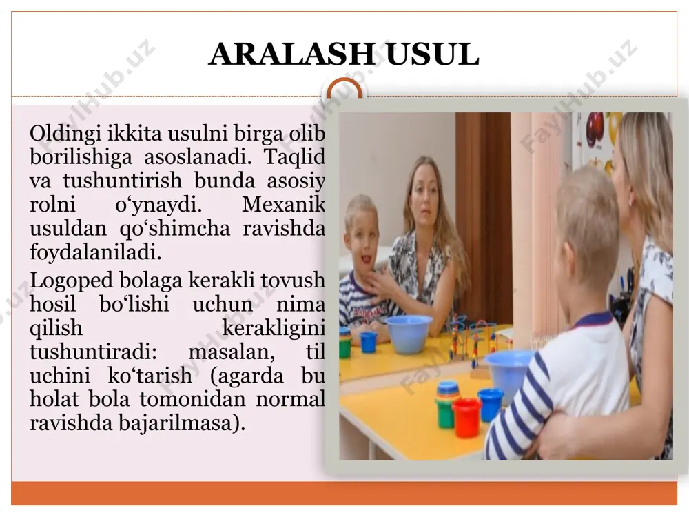 z tovushlarini bir-biridan farqlash uchun og‘zaki va yozma mashqlar olib boradi j tovushi talaffuzi j tovushi talaffuzidan farq qiladi. shuning uchun j tovushi talaffuzidagi kamchiliklarni bartaraf etish o‘ziga xos xususiyatlardan iborat bo‘lib, quyidagi usul yordamida bartaraf etiladi. logoped bolaga ch tovushni aniq talaffuz etishni taklif etadi va ch tovushini talaffuz etish vaqtida ovoz qo‘shib talaffuz etish buyuriladi, bunda ch tovushi o‘rniga j tovushi hosil bo‘ladi. 1. hosil qilingan җ tovushi avval bo‘g‘inlarda, so‘ng so‘zlarda, gaplarda, she’rlarda mustahkamlanadi. qorishiq ch tovushini hosil qilish uchun logoped bolaga j tovushini talaffuz etishni taklif qiladi. bola j-j-j tovushlarini bir necha marta talaffuz etish vaqtida logoped maxsus zond yordamida til uchini orqaga biroz itaradi, shunda j tovushi o‘rniga qorishiq ch tovushi hosil bo‘ladi. ch tovushini bola mustaqil talaffuz qilgach, ch tovushi avval yopiq bo‘g‘inlarda (ach-och-uch-ich-uch), so‘ng ochiq bo‘qinlarda (cha-cho-chu-chi) mustahkamlanadi. rotatsizmni tuzatish r tovushini hosil qilishda bir nechta usullardan foydalanish mumkin. 1-usul. logoped oyna oldida …
