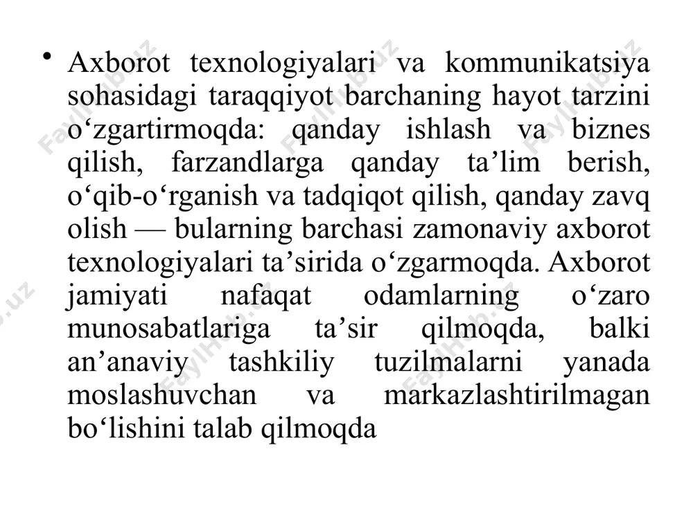 rni keltirish mumkin.bu borada piktografik va ieroglifik yozuvdan alifboli yozuvga oʻtish alohida ahamiyatga ega boʻldi. ikkinchi informatsion inqilob ikkinchi informatsion inqilob xvi asr oʻrtalarida kitob bosishning ixtiro qilinishi bilan bogʻliq. bu hodisa axborotlarni saqlabgina qolmay, ularni ommaga yoyish imkoniyatini yaratdi. savodxonlik alohida tabaqalar doirasidan chiqib, ommaviy tusga kirdi. bular ilmiy texnika rivojlanish jarayonini tezlashtirdi. kitoblar bilimlarning alohida mamlakat chegarasidan chiqib, umuminsoniy sivilizatsiya yaratilish jarayoniga turtki boʻldi. uchinchi informatsion inqilob uchinchi informatsion iqilob xix asr oxirida boʻlgan aloqa vositalarining taraqqiyoti bilan bogʻliq. telegraf, telefon va radio maʼlumotlarni turli masofalarga operativ uzatish va qabul qilish imkonini berdi. insoniyat taraqqiyotining aynan shu bosqichi „globallashuv“ jarayonining debochasi boʻlib qoldi. axborot uzatish vositalarining taraqqiyoti tezkor va ishonchli aloqa vositalariga muxtoj boʻlgan fan va texnikaning gurkirab rivojlanishiga olib keldi. toʻrtinchi informatsion inqilob toʻrtinchi informatsion inqilob xx asrning 70-yillarida mikroprotsessorli texnika va xususan, shaxsiy kompyuterlarning paydo boʻlishi bilan bogʻliq. shuni taʼkidlab oʻtish lozimki, axborot revolyutsiyasiga xx asr …
