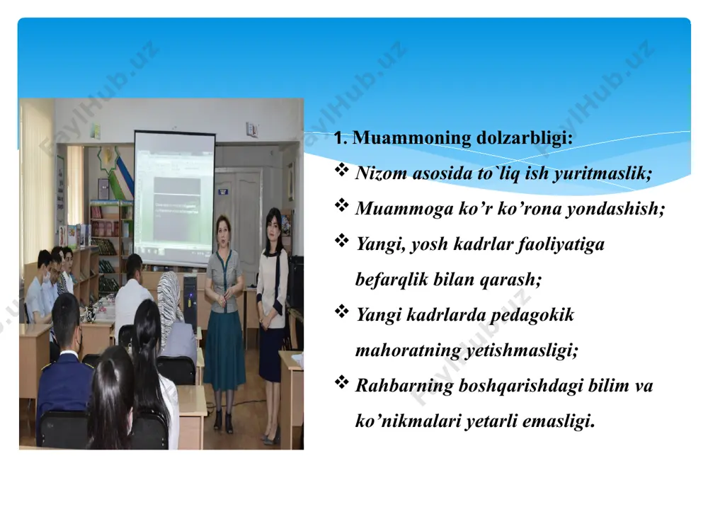 oz-shogird” an’analari-yoshlarda kasbiy mahoratni tarbiyalash, ularning ma’naviy-ma’rifiy salohiyatini oshirish, izlanish, ijod qilish, bir so`z bilan aytganda, har tomonlama yetuk shaxsni shakllantirishda o`ziga xos tarbiyaviy ta’sir ko`rsatishi bilan katta ahamiyat kasb etadi. yana bir xarakterli jihati shundaki, undan foydalanish natijasida shogirdda o`z imkoniyatlariga ishonch, vaziyatni to`g`ri baholash hamda irodaviy sifatlar shakllanadi, qolaversa, shogirdning o`z kasbiga mehr-muhabbati va qiziqishi yanada oshadi. murabbiylik maktabi boshqaruv ko‘nikmalarini rivojlantirish; amaliy tajribaning kamchiliklarini bartaraf etish; yosh o‘qituvchining shaxsiy fazilatlarini shakllantirish; amaliy ko‘nikmalarga ega bo‘lishning uslubiy bazasini takomillashtirish maktablarda endi ish boshlagan o'qituvchilarga ish jarayonini to'g'ri tashkil etishi uchun maslahatlar berish . vazifalar muammo yuzasidan xorijiy tajribalarni o‘rganilganligi; ko‘plab mamlakatlarda tajribali mutaxassisislarning yosh xodimlarga ustoz sifatida tayinlanishiga alohida e’tibor beriladi. bu holda yosh xodimlar o‘z kasbiy mahoratini xizmat faoliyatidan uzilmagan holda, hamkasblari bilan bevosita aloqa jarayonida egallash va mustahkamlash imkoniga ega bo‘ladi. tajribali va yetakchi mutaxassislarning ustozligi yosh xodimlarning kasbiy iqtidorini rivojlanishiga, xizmat vaziflariga ma’suliyat bilan yondashish …