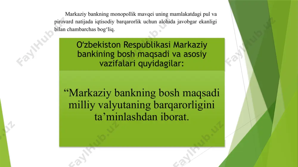 rorligini ta’minlash boʻlsa markaziy bank pul taklifini oshirishga majbur boʻladi. agar pulga talab inflyatsiya taʼsirida koʻpaysa, qattiq pul kredit siyosatini qoʻllash maqsadga muvofiq boʻladi. mabodo pulga talab ishlab chiqarish va daromadlarning oʻsishi oqibatida oshsa yumshoq pul kredit siyosatini qoʻllash oʻrinlidir. pul kredit siyosatinig ishlab chiqarish hajmiga ta’siri birinchi paragrafda ta’kidlanganidek pul taklifi oʻzgarishining foiz stavkasi darajasiga, foiz stavkasi oʻzgarishida esa investitsiya xarajatlari hajmiga (bu bilan yalpi xarajatlar hajmiga ham) va yalpi xarajatlar oʻzgarishining ishlab chiqarish ya’ni yalpi taklif hajmiga ta’siri koʻrinishida bosqichma-bosqich roʻy beradi. oʻzbekiston respublikasi markaziy bankining oʻrta muddatli istiqbolda pul-kredit siyosatini rivojlantirish va amalga oshirish konsepsiyasi kommunikatsiyalar kanalining jamoatchilik fikrini shakllantirish hamda inflyatsion targetlash rejimini amaliyotga joriy etishdagi yetakchi roli inobatga olingan holda ishlab chiqilgan. mamlakatda ichki narxlar barqarorligi ta’minlanishi makroiqtisodiy va ijtimoiy barqarorlikning kafolati boʻlib, iqtisodiy islohotlarni jadallashtirish va rivojlantirish dasturlarini muvaffaqiyatli amalga oshirishda zaruriy sharoit hisoblanadi. rivojlangan va rivojlanayotgan davlatlarning markaziy banklari tajribalari hamda xalqaro moliya …