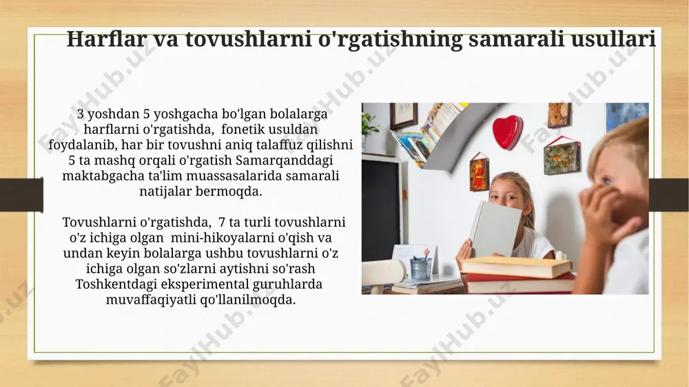 n. hikoya qilish va hikoya tinglashning ahamiyati hikoyalardagi voqealarni tasavvur qilish, obrazli fikrlashni rivojlantiradi, masalan, 70% ga yaqin bolalar "alpomish" yoki "sehrli chiroq" kabi hikoyalardan keyin yangi o'yinlar o'ynashni boshlaydilar, bu esa ijodkorlikni rivojlantiradi. hikoyalarni aytib berish va tinglash bolaning lug'at boyligini 20-30% ga oshirishi, fikrlash qobiliyatini rivojlantirishi va 5 yoshgacha bo'lgan bolalar uchun muhim ahamiyatga ega ekanligi amerika tadqiqotlari bilan tasdiqlangan. til rivojlanishini qo'llab-quvvatlash 3 yoshdan 5 yoshgacha bo'lgan bolalar uchun o'qishga tayyorgarlik ko'rishda, samarqanddagi ta'lim muassasalarida o'tkazilgan tadqiqotlar shuni ko'rsatdiki, kundalik 15 minutlik o'qish mashqlari bolalarning lug'at boyligini 20% ga oshiradi. andijon viloyatida o'tkazilgan eksperimentda, rasmli kitoblardan foydalanish, bolalarning hikoya mazmunini tushunish va so'z boyligini 10-15% ga oshirishga yordam berishi aniqlandi. e'tiboringiz uchun rahmat @taqdimot_robot image7.jpg image8.jpg image9.jpg image10.jpg image11.jpg image12.jpg image13.jpg image14.jpg image15.jpg image16.jpg image3.png image4.png