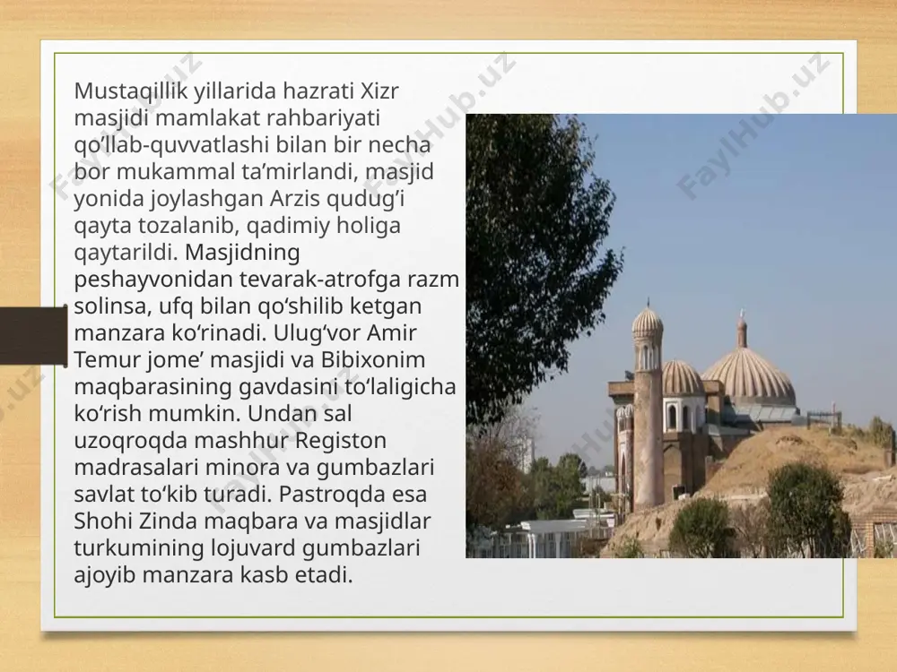 dasining qurilishi ishlari boshlab yuborildi. maqbarani loyihalash va qurish jarayonida yangi obida meʼmoriy yechimi hazrati xizr masjidiga uygʻun boʻlishiga, shu bilan birga, yunesko butunjahon meros obʼyekti tarixiy koʻrinishini saqlab qolishga alohida eʼtibor qaratildi. sharq meʼmorchilik anʼanalari asosida loyihalanib bunyod etilgan maqbarada ham oʻrta asrlar, ham zamonaviy arxitektura usullari mujassam. obida tuzilishiga koʻra xiv-xviii asrlarning bir boʻlmali daxmalarini yodga soladi. bunday maqbaralarni oʻrta osiyoning koʻplab shaharlarida uchratish mumkin. balandligi 7,55 metr boʻlgan inshootning gumbazi hazrati xizr masjidi kabi qirrador sirli koshinlar bilan qoplangan. maqbara peshtoqini bezashda esa rango-rang boʻrtma koshindan foydalanilgan. inshootning quyi qismi toʻq yashil marmar, yuqorisi esa oʻyma sopoldan ishlangan iroqi uslubidagi belbogʻ bilan ziynatlangan. maqbaraga janubi-sharqiy tomondan kiriladi. obida eshigi ustiga qurʼoni karim oyati arab tilida, suls xatida nafis naqshu nigor uygʻunligida bitilgan. ikki tabaqali eshikka samarqand yogʻoch oʻymakor ustalari usulida qusam ibn abbos maqbarasidagi kabi uch sathli naqsh solingan. peshtoqlar markazidagi arkalarni handasaviy naqshli marmar panjaralar bezab …