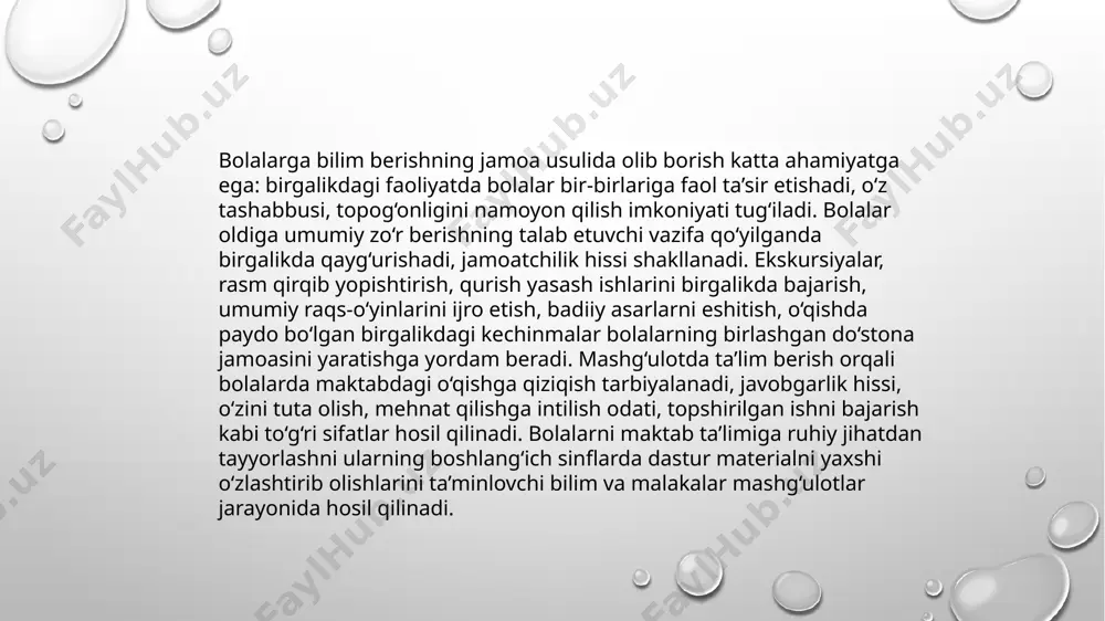 rivojlanishi faqat uning ichki dunyosi emas, balki unga keng imkoniyat va kattalar dunyosi kerak bo‘ladi. shu boisdan ham maktabgacha ta’lim tashkilotida rivojlantiruvchi muhit bola harakatlanishi uchun barcha imkoniyatlar manbai bo‘lmog‘i zarur. bolalar nima bilan shug‘ullanishlarini esa o‘zlari tanlab olishlari uchun muayyan vaqt ajratishlari lozim. tanlash qiziquvchanlikni, muammolarni hal etishga, boshqalar bilan muomalada bo‘lishga hamda oldinga qo‘yilgan maqsadlarga mustaqil erishishga yordam beradi. maktabgacha ta’lim tashkiloti bolalar uchun quvonch, shodlik tarqatuvchi maskan bo‘lishi lozim. kichkintoylar hatto dam olish kunlari ham kelishga intilishi lozim. m.montessori pedagogikasi asosida yaratilgan muhit bunga misol bo‘la oladi. yaxshi yaratilgan bunday psixologik muhitda bola o‘zini o‘z uyidek tutadi, mustaqillik va barcha muammolardan xoli bo‘ladi. bunday muhitda kundalik ish faoliyati davomida bolalar o‘zlarini erkin tutishlari, bir-biriga nisbatan hurmat, muhabbat, o‘zaro yordam berish kabi insonparvarlik tuyg‘ularini shakllantiruvchi fikrlar vositasida hayotiy faollikka erishadilar va o‘z qiziqishlari asosida taraqqiy etib boradilar. bu muhit bolalarda u yoki bu mustaqil faoliyat bilan shug‘ullanishni, turli-tuman …