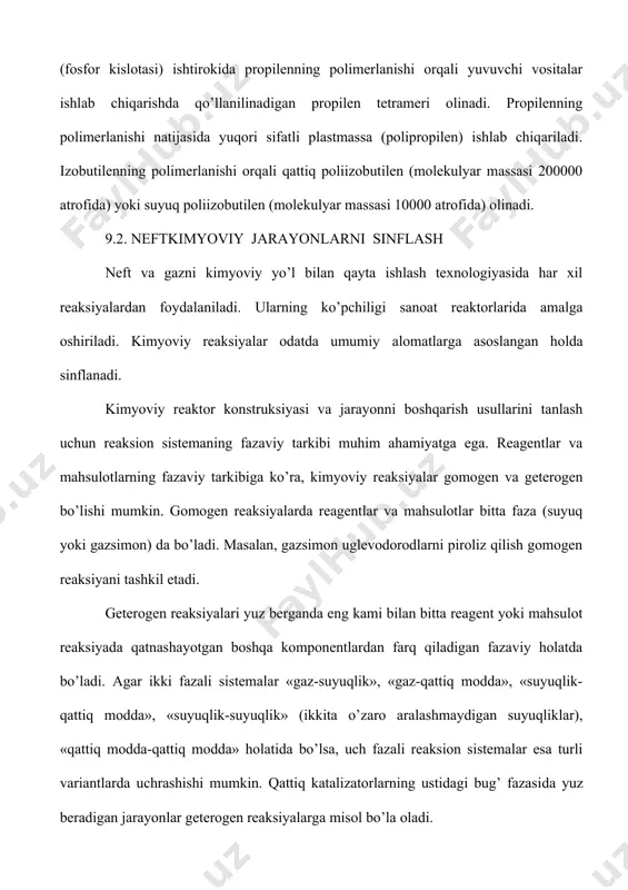 ushbu prinsipga binoan, reaksiyalar oddiy (bir bosqichli) va murakkab (ko’p bosqichli), jumladan parallel, ketma-ket va ketma-ket-parellel yo’nalishda bo’lishi mumkin. agar oddiy reaksiyalar bitta bosqichdan iborat bo’lsa, murakkab reaksiyalar esa bir necha parallel yoki ketma-ket bosqichlardan tashkil topgan bo’ladi. reaksiyalarda qatnashayotgan molekulalarning soniga ko’ra, kimyoviy jarayonlar mono-, bi- va uchmolekulali reaksiyaga ajralishi mumkin. kinetik tenglamaning ko’rinishi (reaksiya tezligining reagentlar konsentrasiyalaridan bog’liqligi) kimyoviy jarayonlarning tartib bo’yicha sinflanishi uchun alomat hisoblanadi. reaksiyalarning tartibi deganda kinetik tenglamadagi reagentlar konsentrasiyalari daraja ko’rsatgichlarining yig’indisi tushuniladi. ushbu alomat bo’yicha kimyoviy reaksiyalar birinchi, ikkinchi, uchinchi, kasriy tartibli bo’lishi mumkin. kimyoviy reaksiyalar tezligini o’zgartirish uchun maxsus moddalar – katalizatorlar ishlatilishi yoki ishlatilmasligiga ko’ra, bunday reaksiyalar katalitik yoki nokatalitik jarayonlar deb ataladi. neft va gazni qayta ishlash texnologiyasida uchraydigan kimyoviy jarayonlarning ko’pchiligi katalitik reaksiyalardan tashkil topgan. bunday jarayonlarda katalizatorlardan foydalanish orqali bir necha ijobiy holatlar yuzaga chiqadi: reaksiyalar ancha past haroratlarda olib boriladi; reaksiyalarni kerakli yo’nalishlar bo’yicha olib borish mumkin; …
