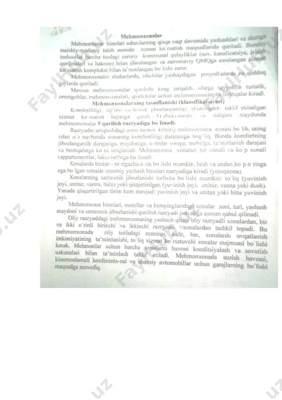 orda tutish kerak. oshxona yoki restoran asosiy korpusda joylashgan bo‘lsa, ular aksariyat hollarda birinchi qavatda loyihalanadi. dam oluvchilarga yashash sharoitlari bilan birga tegishl maishiy xizmat ko‘rsatadigan mehmonxonalarda madaniy-ommaviy xizmat ko‘rsatish xonalari nazarda tutiladi. madaniy-ommaviy xizmat ko‘rsatadigan xonalar: tomosha zali, raqs tushish zali, foye, kutubxonalar, to‘garak xonalar, bilyard va mehmonxonalardan tashkil topadi. kurort mehmonxonalarini loyihalashga qo‘yilgan vazifalar asosida ochiq va yopiq suzish basseynlari, hammom (sauna)lar, qishki sport zallari nazarda tutiladi. ma’muriy xonalar guruhi aksariyat hollarda binoning birinchi yoki ikkinchi qavatiga joylashtiriladi. xizmatchi-yordamchi, xo‘jalik va muhandislik jihozlari xonalari, navbatchi xodimlar xonalari guruhiga kiradi. shuningdek, kir va toza choyshablar xonasi, ta’mirlovchi usta, duradgor xonalari; mebel va jihozlar zahiralari; shamollatish kameralari, istish punktlari, nasos xonasi, elektroщit, chiqindilarni olib chiqish kameralari ham shular jumlasidandir. mehmonxonaning konstruktiv sxemasi asosida yashash xonasining o‘lchamlari yotadi. zamonaviy mehmonxona binolari qurilishida karkas va panel, shuningdek, monolit, temir-beton sistemalari keng tarqalgan. mehmonxonalar qurilishida quyidagi enlam a konstruktiv qadamlar qo‘llaniladi: 480, 540, …