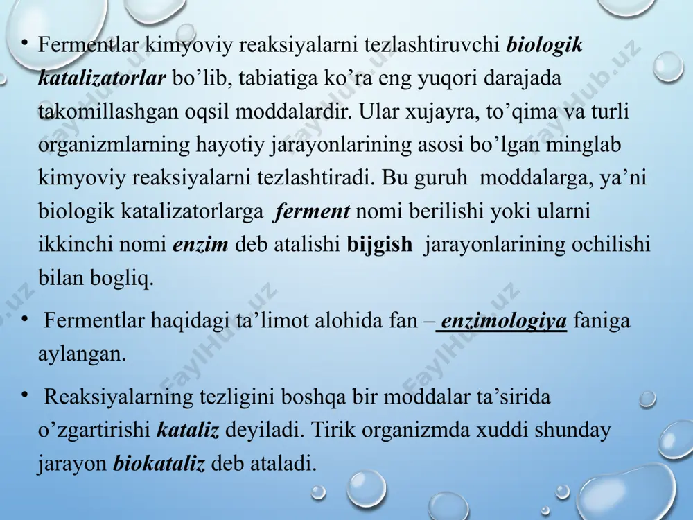 ladi. 2. protein gidrolaza + oqsil = oqsil ferment aralashmasi protein gidrolaza + aminokislotalar . aktiv markaz tabiati jixatidan ikki xil bo’ladi. bir komponentli fermentlarda aktiv markaz rolini bajarishda ayrim aminokislotalar qoldigi ishtirok etsa, ikki komponentli fermentlarda esa, ularning prostetik gruppalari (kofermentlar) bajaradi. ferment malekulasidagi kuchli o’zgarishlar aktiv markazlarni yo’qolishiga olib keladi. bunga misol qilib fermentlar molekulasining denaturasiya va renaturasiya jarayonlarini misol qilish mumkin. turli xil gruppalarning ferment molekulasidagi kombinasiyasi fermentning aktiv markazi deyiladi. fermentlarni foydalanishda ularni maxsus adsorbentlarga boglash katta ahamiyatga ega, bu esa ferment uzoq vaqt aktivligini yo’qotmasligiga, reaksiya maxsulotini oson ajratib olishga imkon beradi. bunday boglangan ferment immobilizasiya qilingan ferment deb ataladi. bunda fermentlar sanoatning ayrim tarmoqlarini rivojlantirishda alohida ahamiyatga ega bo’lib, ulardan qayta-qayta foydalanish imkonini beradi. ko’pincha fermentlarni immobilizasiya qilishda sellyuloza va dekistrin hosilalari, agaroza, poliakrilamid gellar, oddiy kvars va boshqalar ishlatiladi. fermentlar molekulasi bitta, ikkita yoki undan ortiq polipeptid zanjiridan tashkil topgan bo’ladi. ulardagi har …