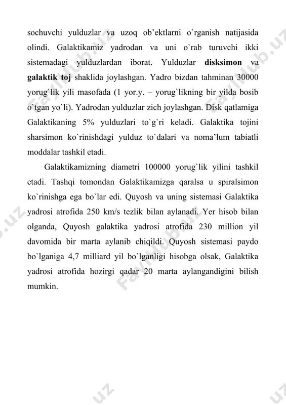 galaktikasini ko`rish mumkin. e.xabbl galaktikalar spektrini o`rganib, ularda chiziqlar qizil nur tomonga siljiganligini e’tibor byerdi. bunday nur siljish hodisasi galaktikalar bizdan juda katta tezlik bilan uzoqlashayotganligini ko`rsatadi. 1929 yilda xabbl ularning uzoqlashish tezligi galaktikalargacha bo`lgan masofaga proportsional ekanligini aniqladi: v – galaktika tezligi, n – xabbl doimiysi bo`lib, 60-80 atrofida. bundan galaktika bizdan qancha ko`p uzoqda bo`lsa, shuncha tezligi katta bo`lishi kelib chiqadi. 1988-yilda bizdan v=274851 k/s tezlik bilan uzoqlashayotgan galaktika topildi. galaktikalarning bunday uzoqlashuvi bir vaqtlar ular bir joyda to`plangan degan hulosaga keltiradi. xabbl qonunidan fodalanib, ularning tarqalish vaqtini topish mumkin. hisob kitoblarga ko`ra bu 13-15 milliard yil oldin boshlangan. koinot tuzilishi va rivojlanishi haqidagi hozirgi zamon tasavvurlariga ko`ra 13-15 milliard yil avval butun matyeriya, enyergiya, fazo va vaqt katta portlash tufayli sekundning qandaydir bir ulushlarida paydo bo`lgan. portlash sababi noma’lum bo`lsada, jarayon quyidagicha borgan degan tasavvurlar bor. portlashdan so`ng sekundning ma’lum ulushlarida tempyeratura pasayib protonlar va neytronlar hosil …