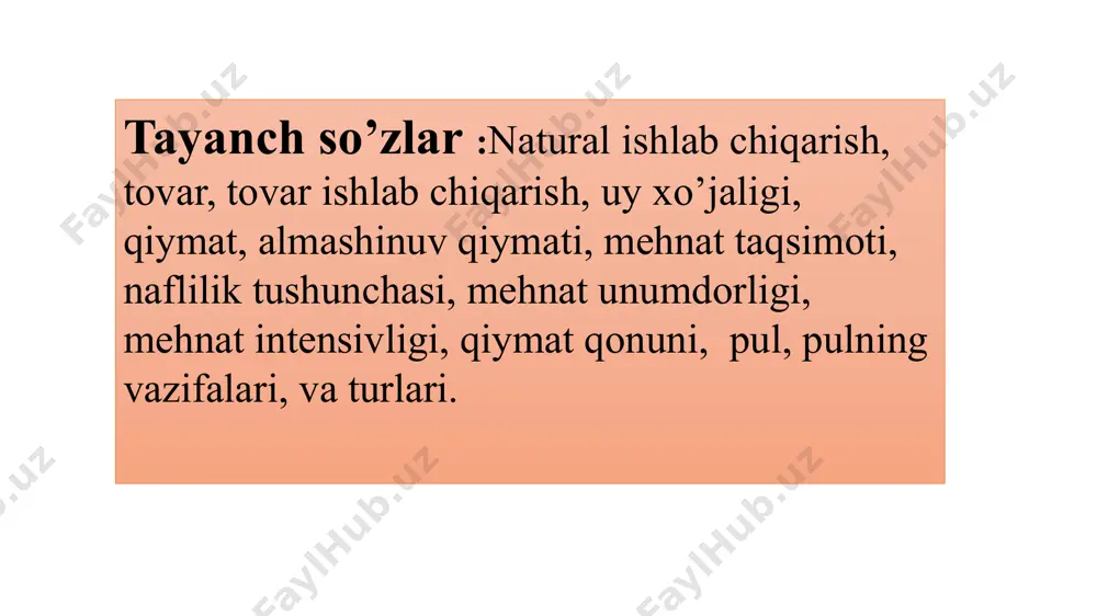 te'molchilarning qarorlar qabul qilishida muhim ahamiyatga ega bo‘lib, ularning tovar yoki xizmatga bo‘lgan ehtiyojini qondirishi darajasini ko‘rsatadi ijtimoiy zaruriy mehnat — bu iqtisodiyotda mahsulot yoki xizmat ishlab chiqarish uchun jamiyatda mavjud bo‘lgan mehnatning o‘rtacha darajasida talab etiladigan vaqt va mehnat sarfi. tovarning almashinuv qiymati — bu bir tovarning boshqa tovarlarga nisbatan almashish qobiliyatini ifodalaydigan iqtisodiy tushunchadir. boshqacha aytganda, tovarning almashinuv qiymati — bu u qanday va qancha miqdorda boshqa tovarlar yoki xizmatlar bilan almashilishi mumkinligini anglatadi 16 1-qop 2-qop 3-qop 4-qop 5-qop 5 4 3 2 1 16 eng oxirgi, egasi uchun eng oz naflilik keltiruvchi beshinchi qop har bir qopdagi donning qadrini belgilab beradi. tovarlar qanchalik ko'p bo'lsa, ularga bo'lgan ehtiyojning «qondirilish darajasi» shunchalik yuqori, konkret naflilik va qiymat shunchalik past bo'ladi va aksincha. 17 tovarlar qiymatining miqdoriga ta'sir ko'rsatuvchi omillar mehnat unumdorligi mehnat intensivligi ma'lum ish vaqti birligi mobaynida ishlab chiqarilgan mahsulotning miqdori yoki mahsulot birligini ishlab chiqarish …